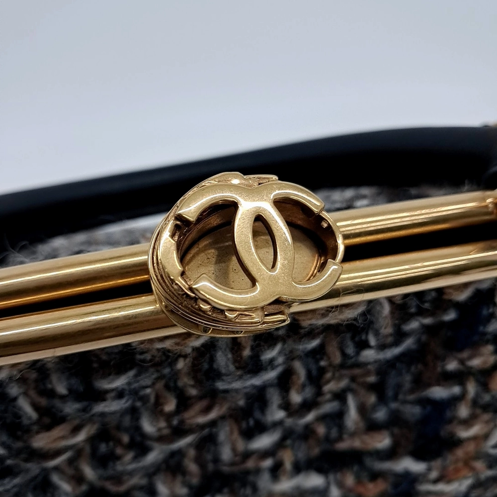 Chanel tweed tote and shoulder bag (10045151)