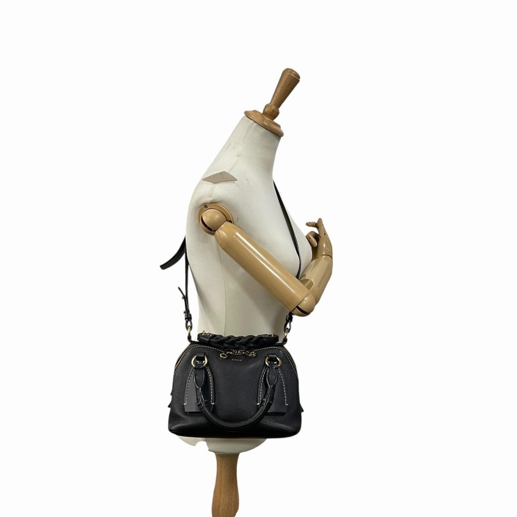 Chlo Leather Handbag Shoulder Bag (Pre-Owned)