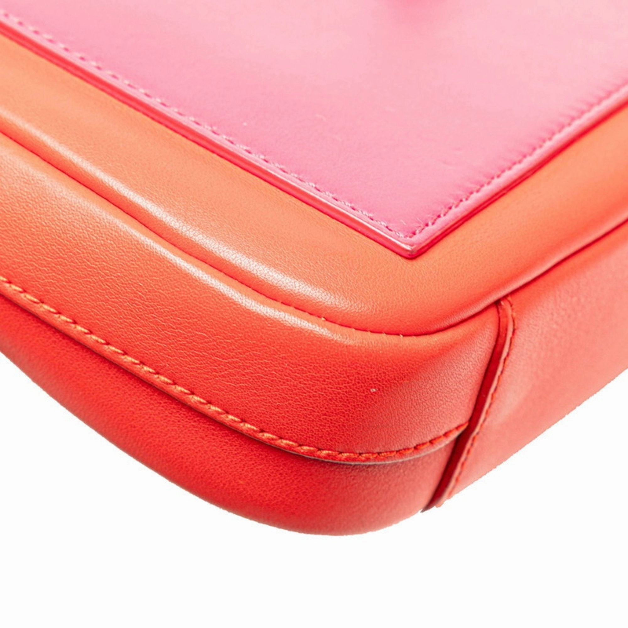 Christian Dior pink Color Leather Shoulder Bag (Pre-Owned)