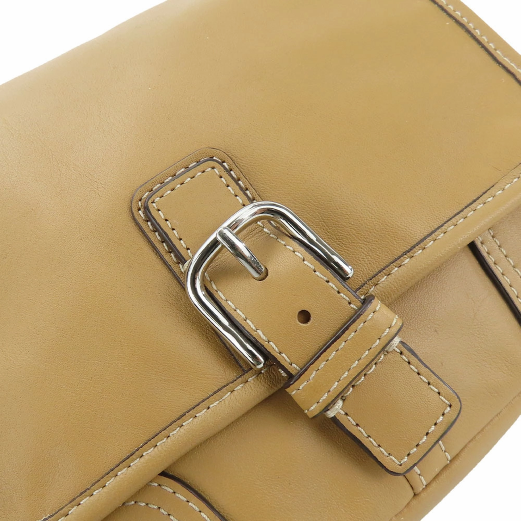 Coach  Leather Pochette Shoulder Bag (Pre-Owned)