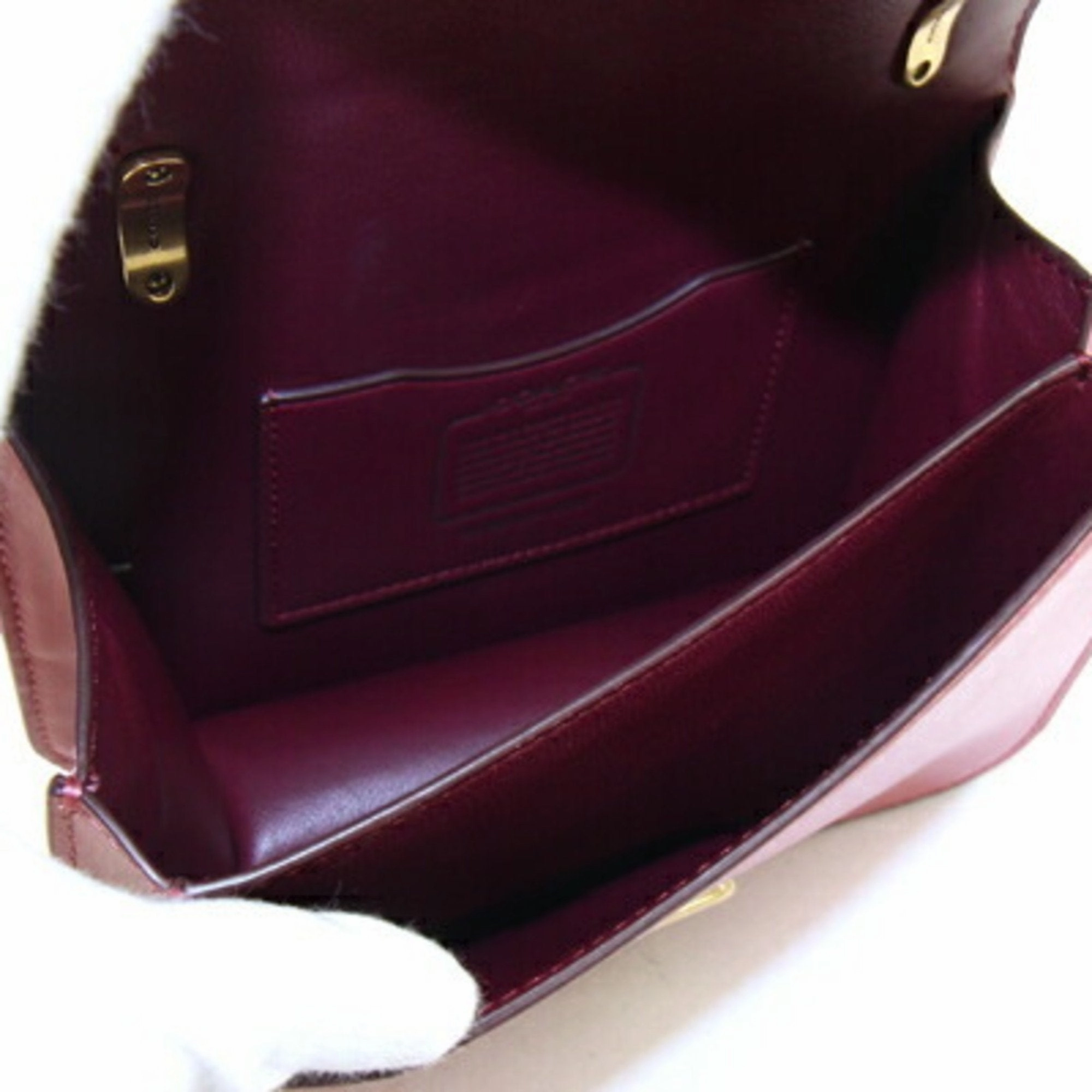Coach Leather Pochette Shoulder Bag (Pre-Owned)