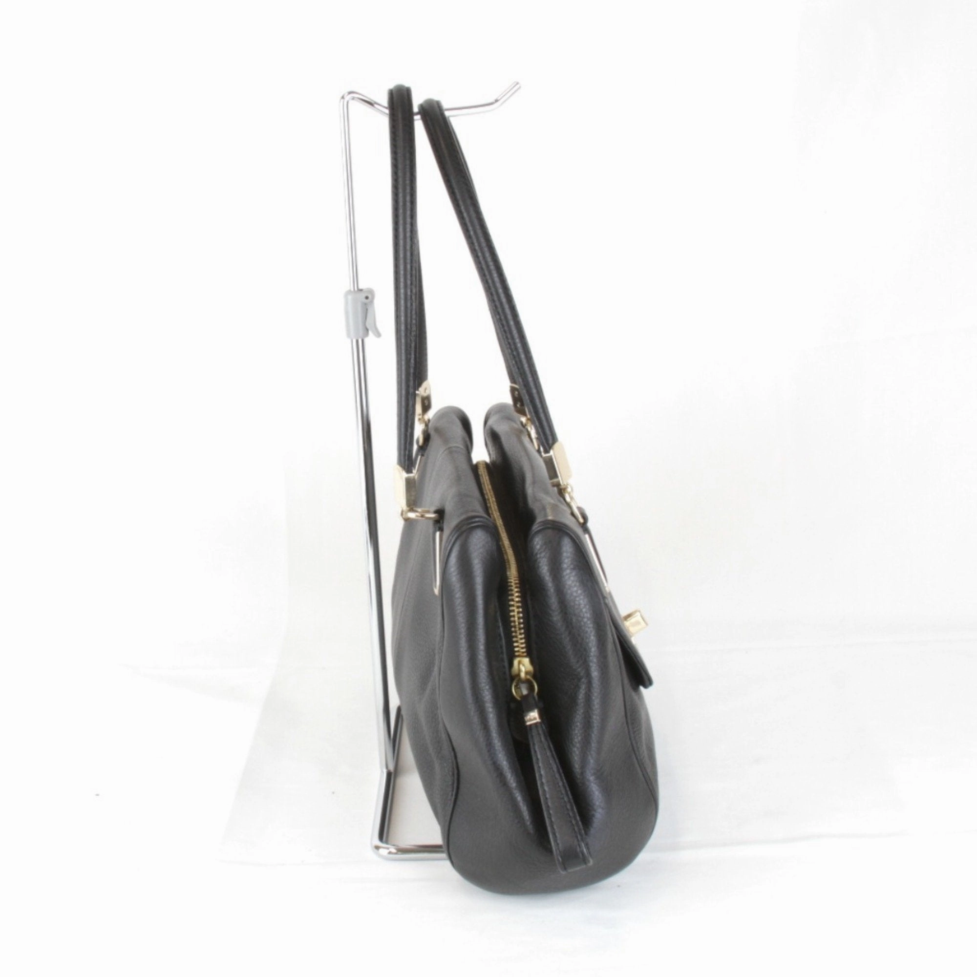 Coach Leather Shoulder Bag (Pre-Owned)