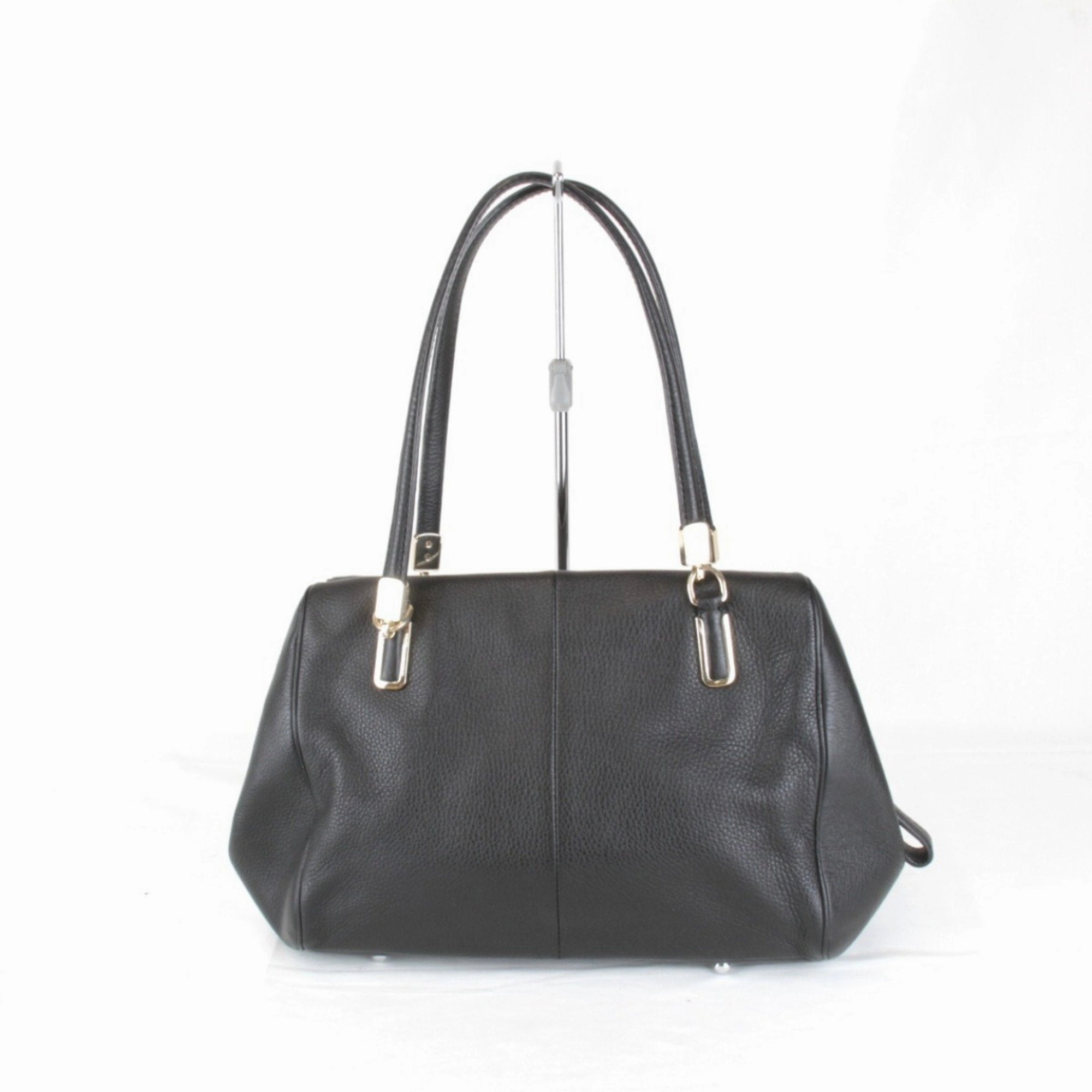 Coach Leather Shoulder Bag (Pre-Owned)
