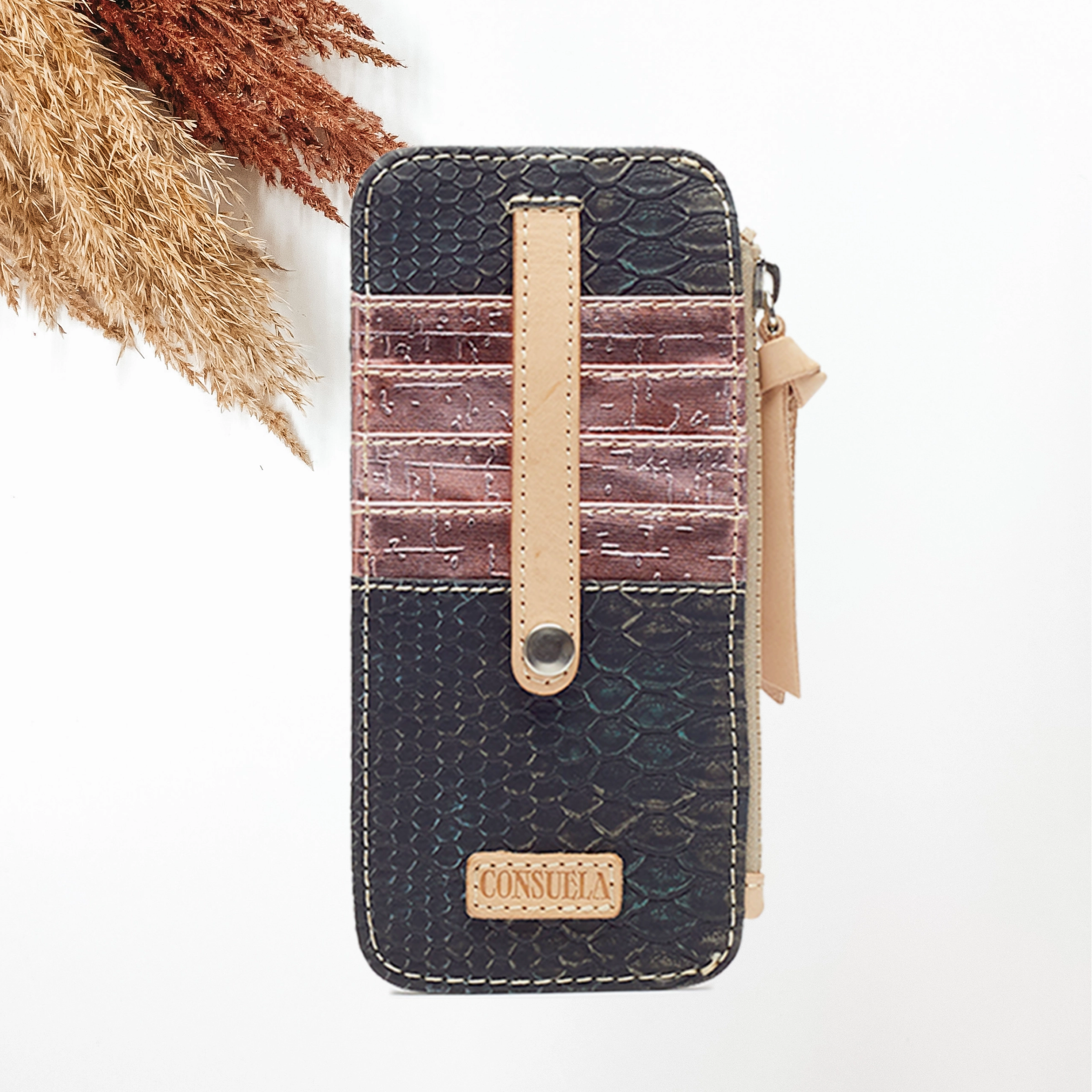 Consuela | Rattler Card Organizer