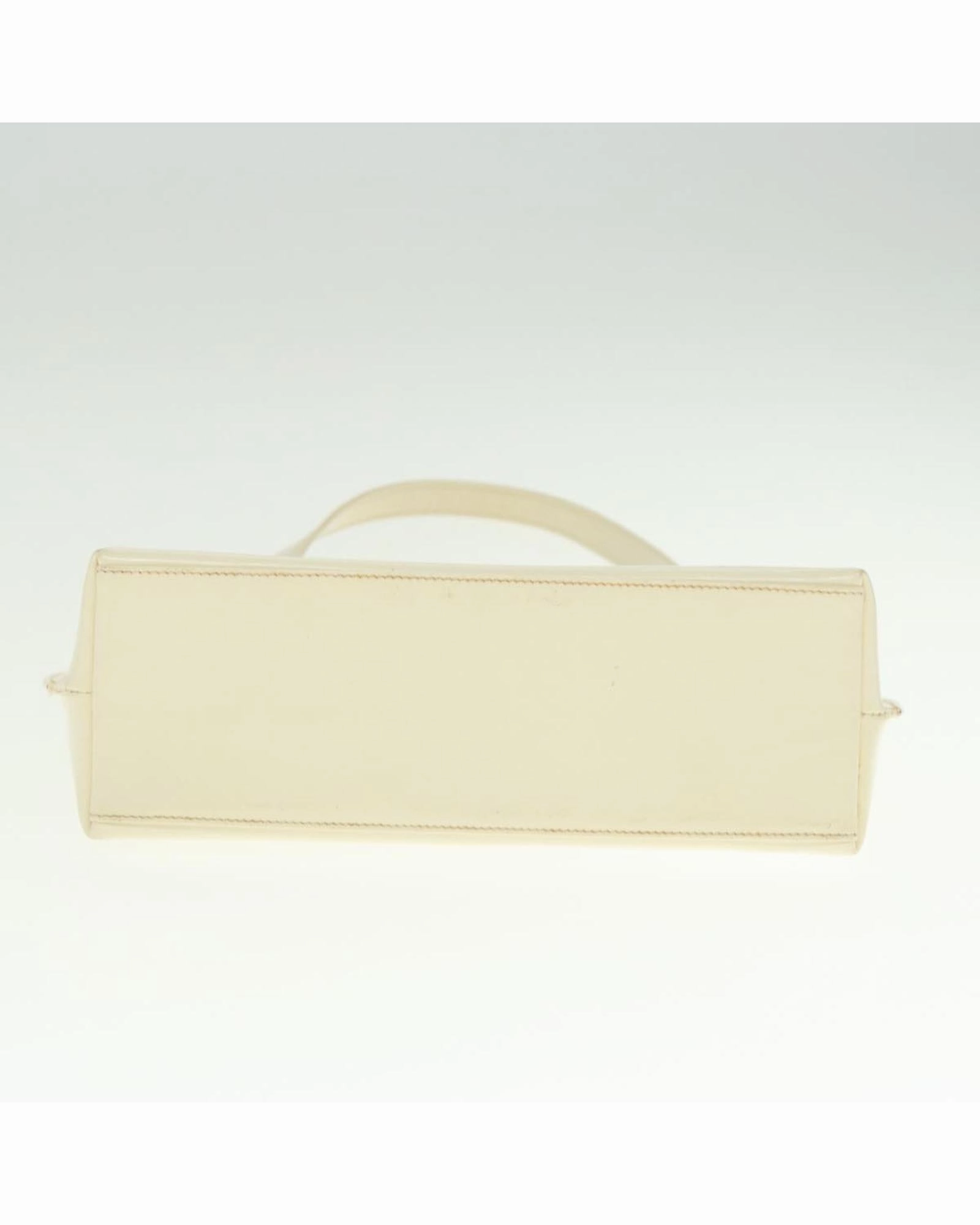 Cream Patent Leather Shoulder Bag