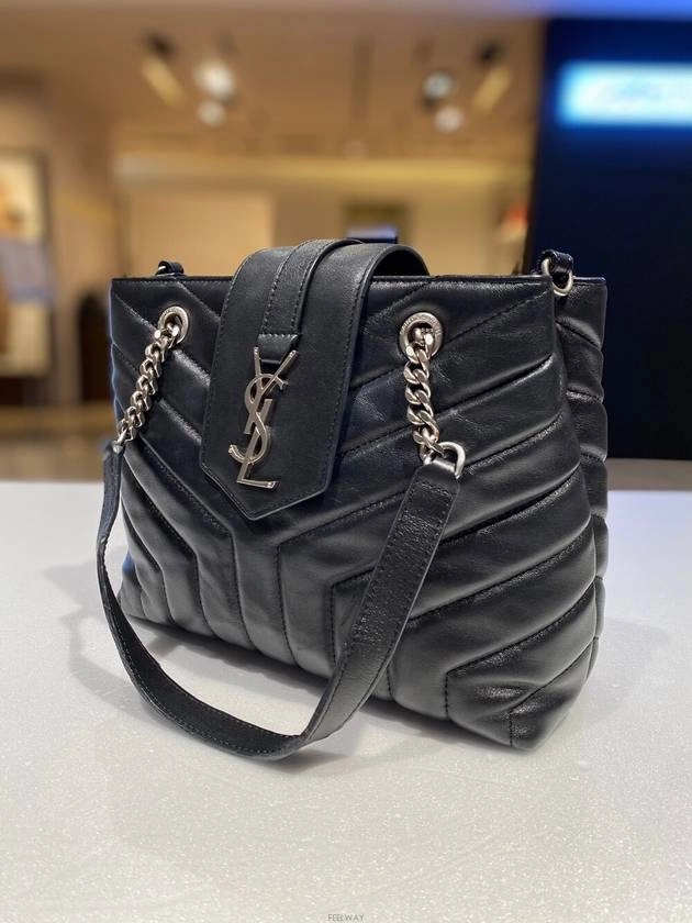 Daol Beomeo Branch Saint Laurent Lulu shoulder bag 502717 A