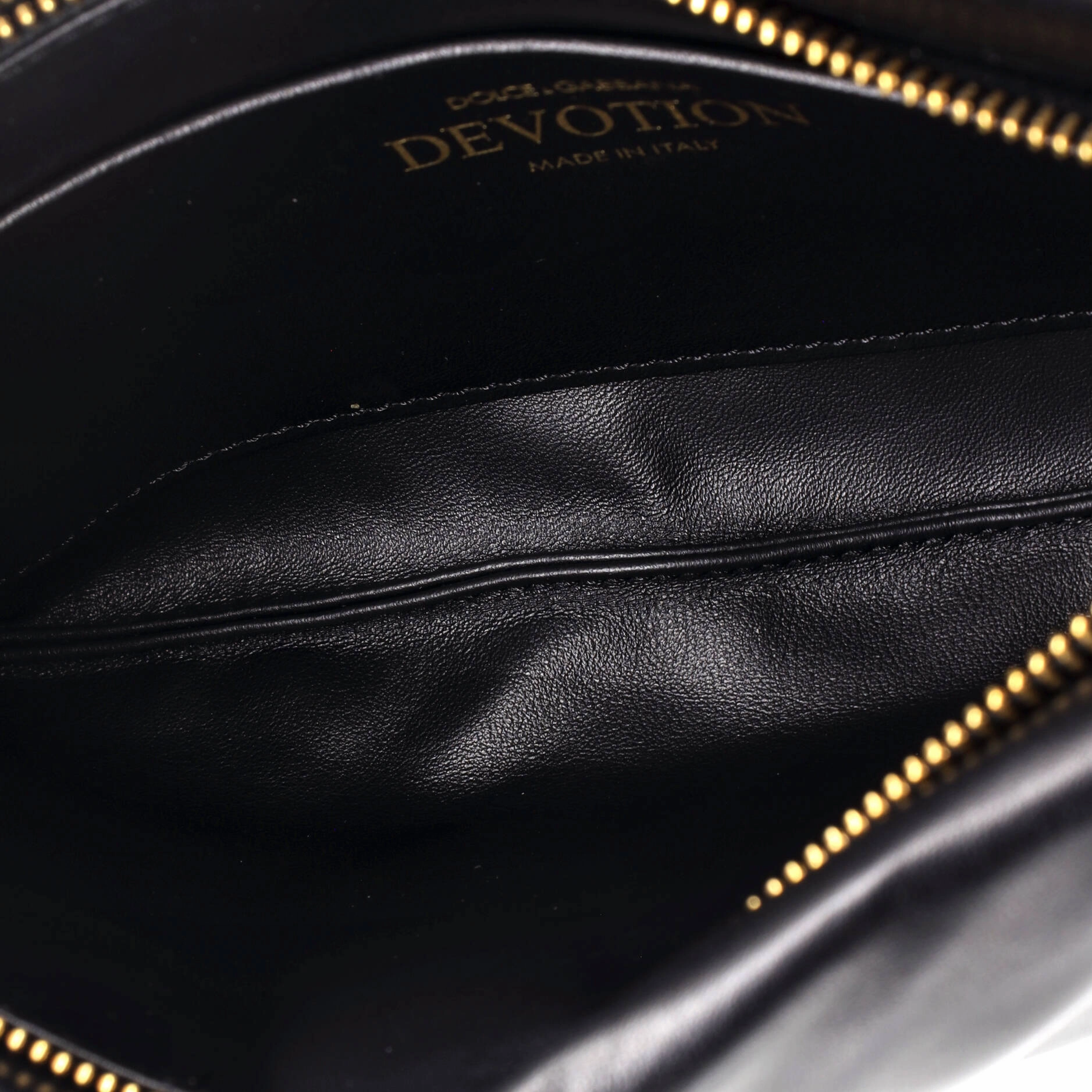 Devotion Soft Flap Shoulder Bag Leather Medium
