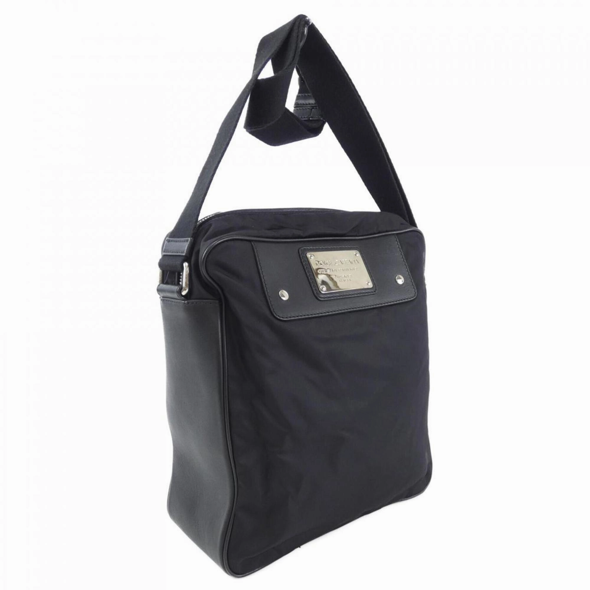 Dolce & Gabbana Synthetic Shoulder Bag (Pre-Owned)