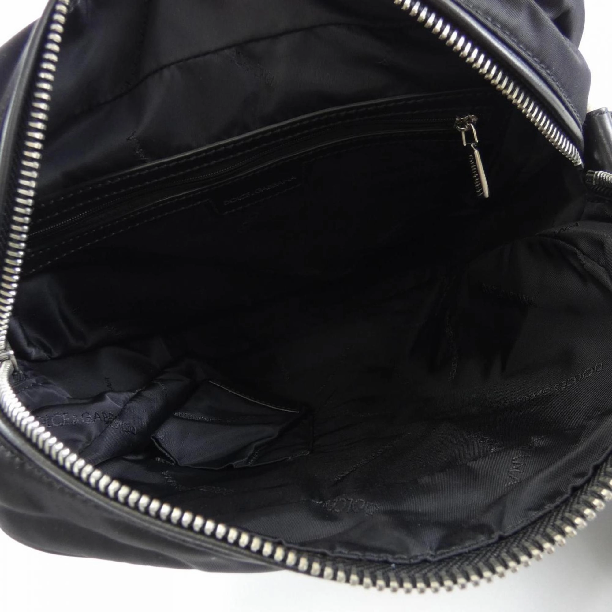 Dolce & Gabbana Synthetic Shoulder Bag (Pre-Owned)