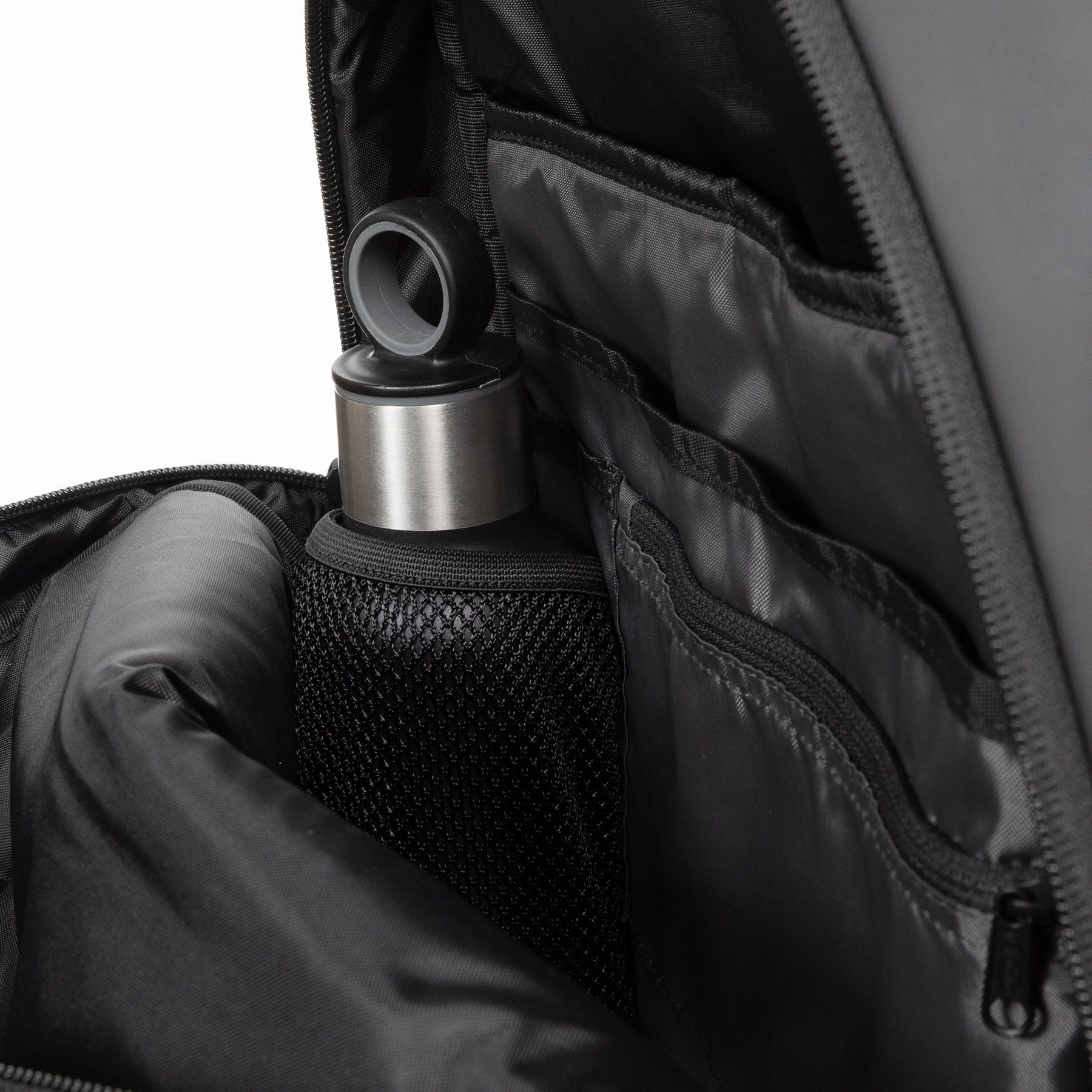 Eastpak Tecum Tote CNNCT F - Matte Black