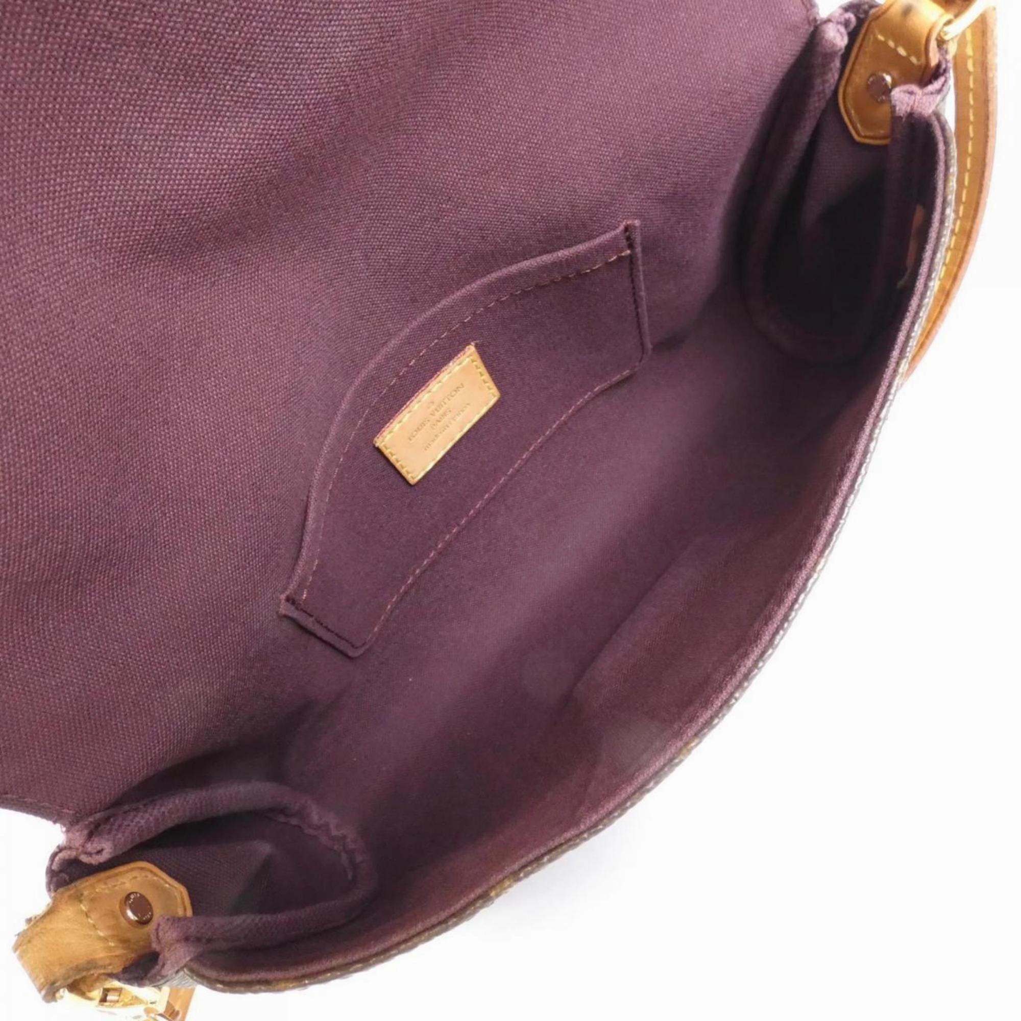Elegant Canvas Shoulder Bag with Strap
