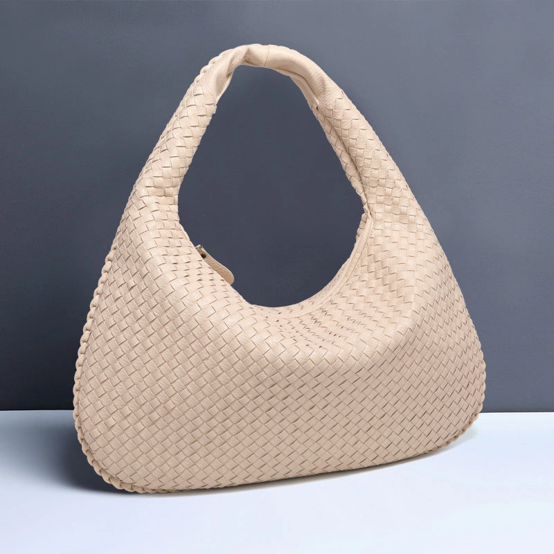 Fashionable Hand-Woven  Dumpling Bag for Women
