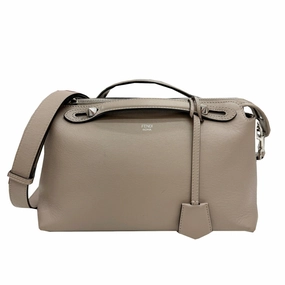 Fendi Leather Handbag Shoulder Bag (Pre-Owned)
