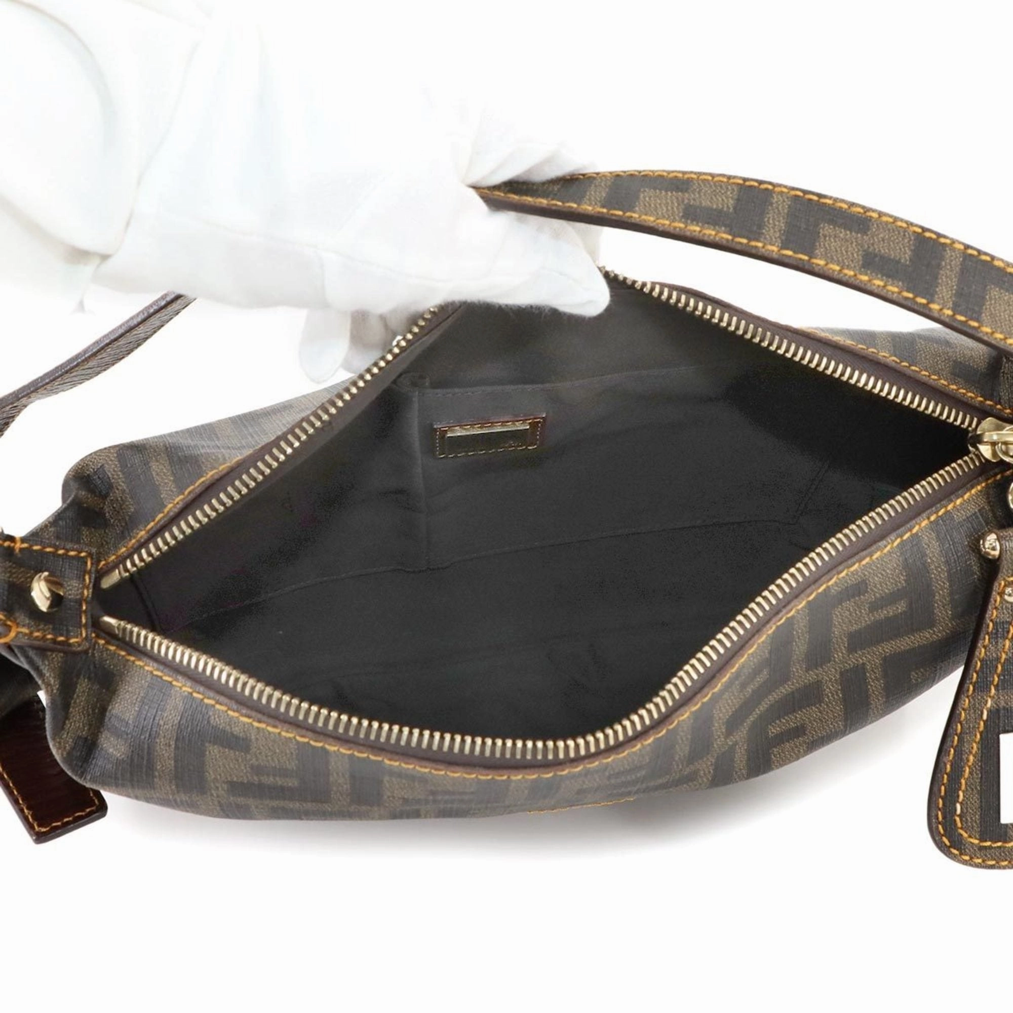 Fendi  Pvc Leather Shoulder Bag (Pre-Owned)