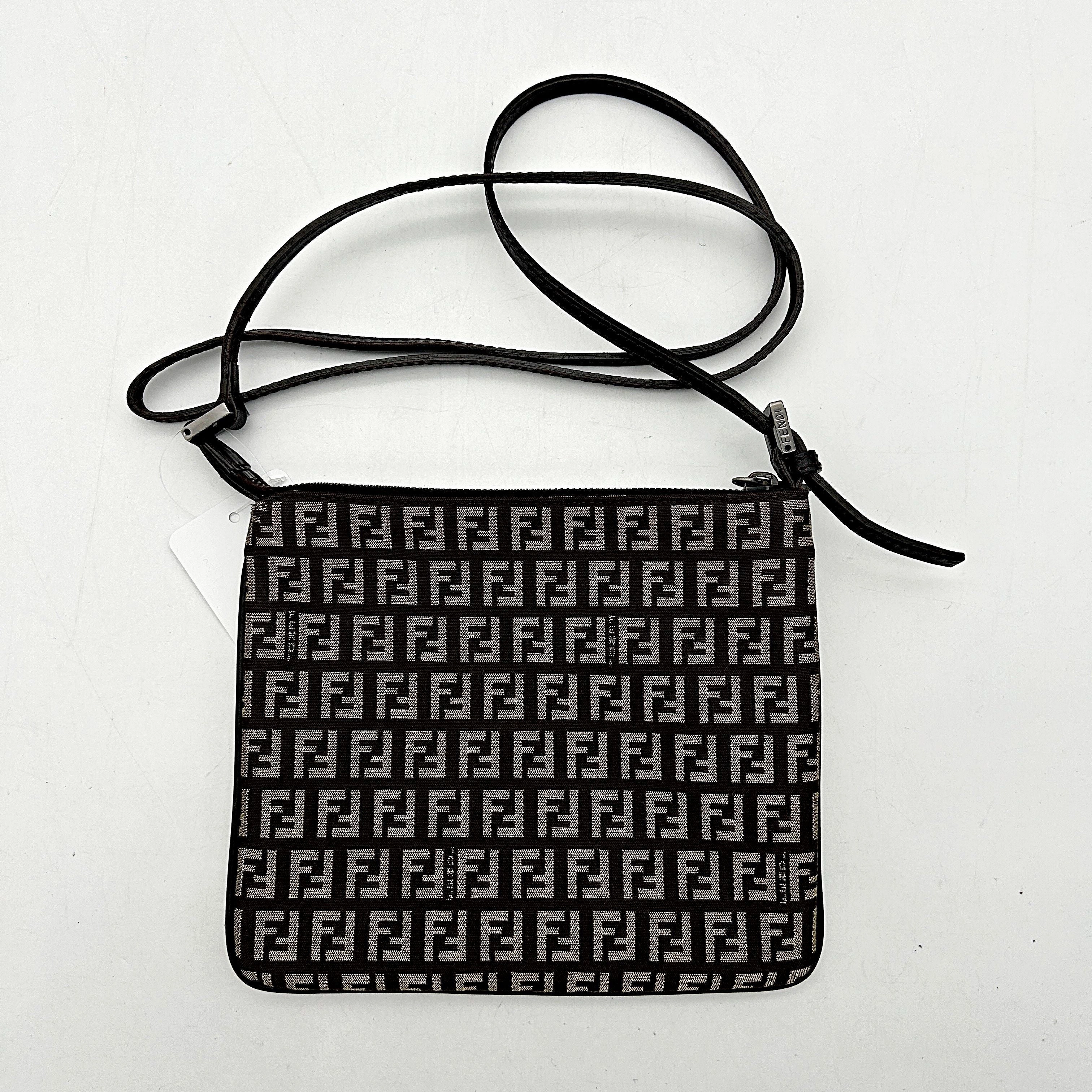 FENDI Zucchino Crossbody Dark Brown fe8830cc