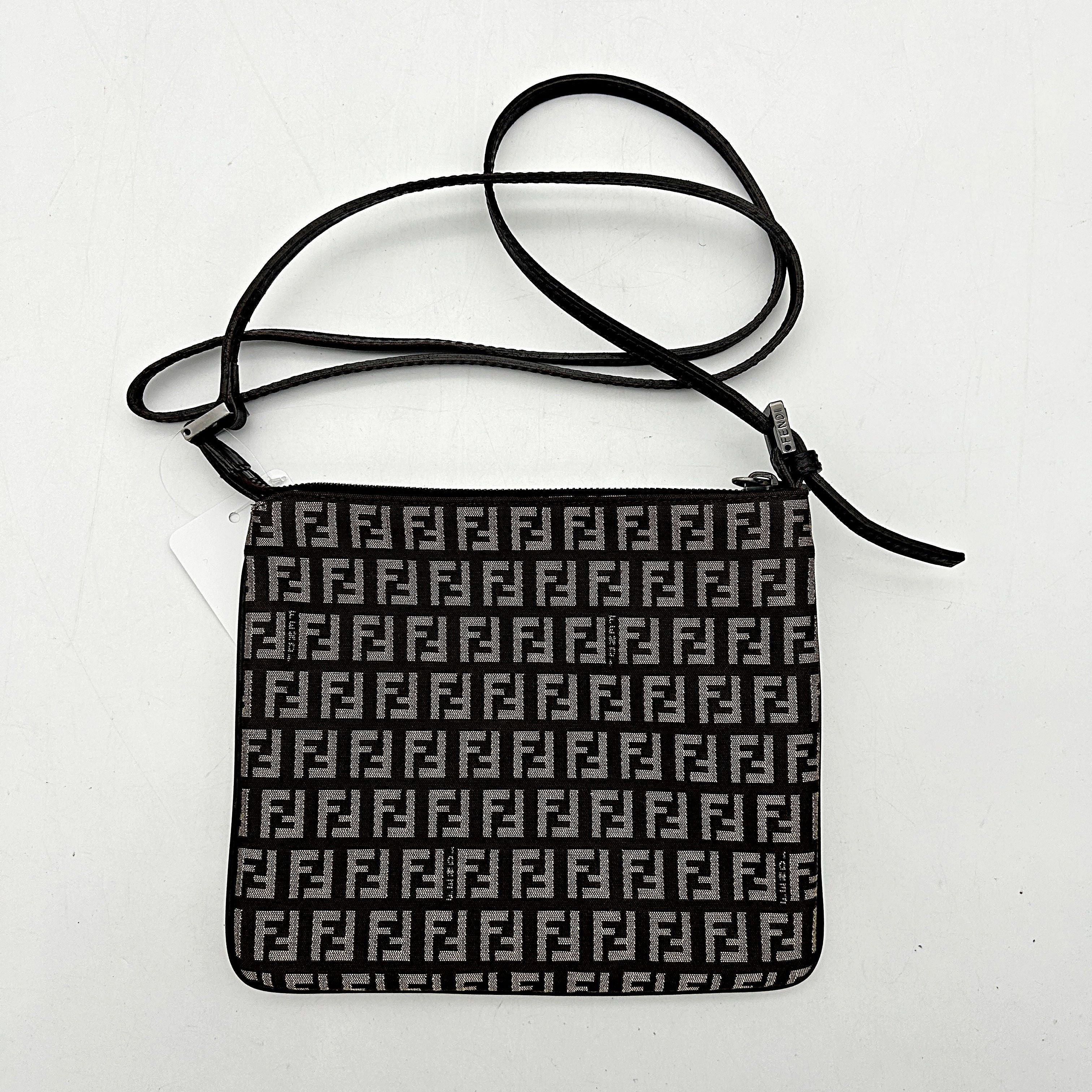 FENDI Zucchino Crossbody Dark Brown fe8830cc