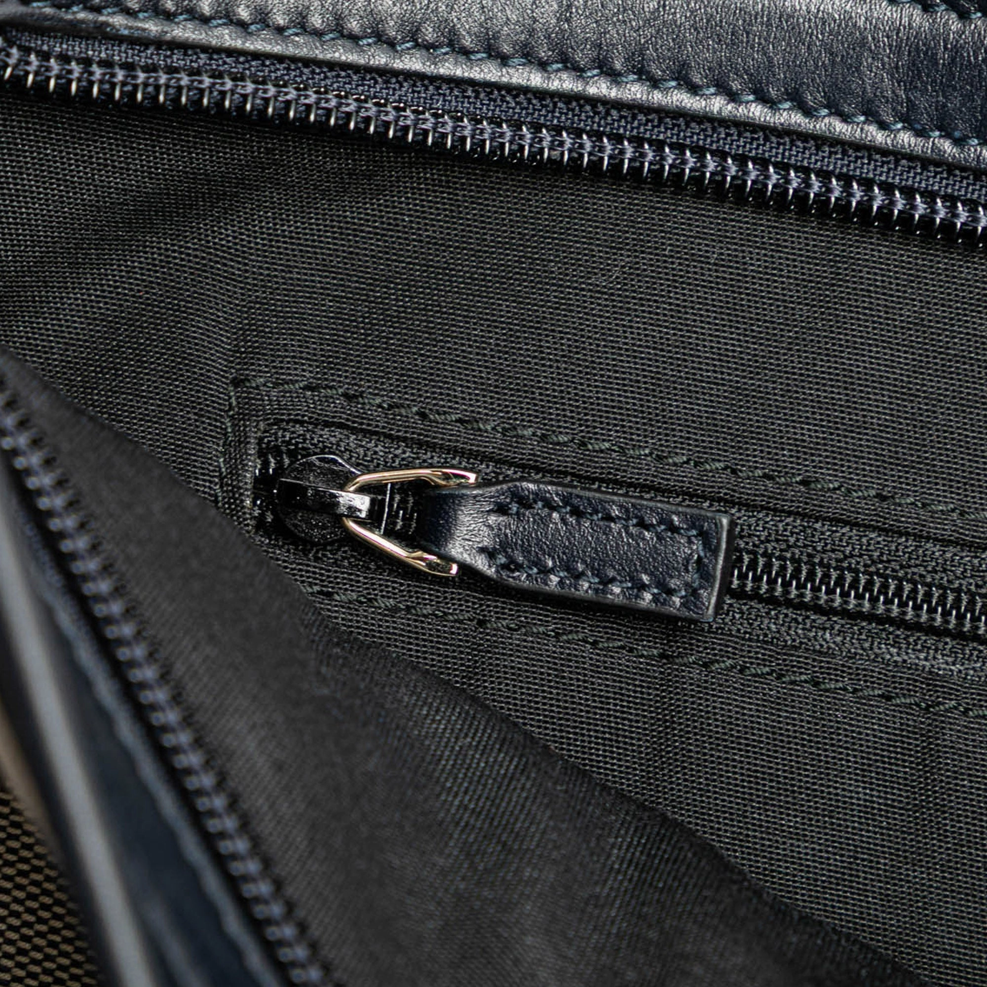 GG Canvas Web Crossbody