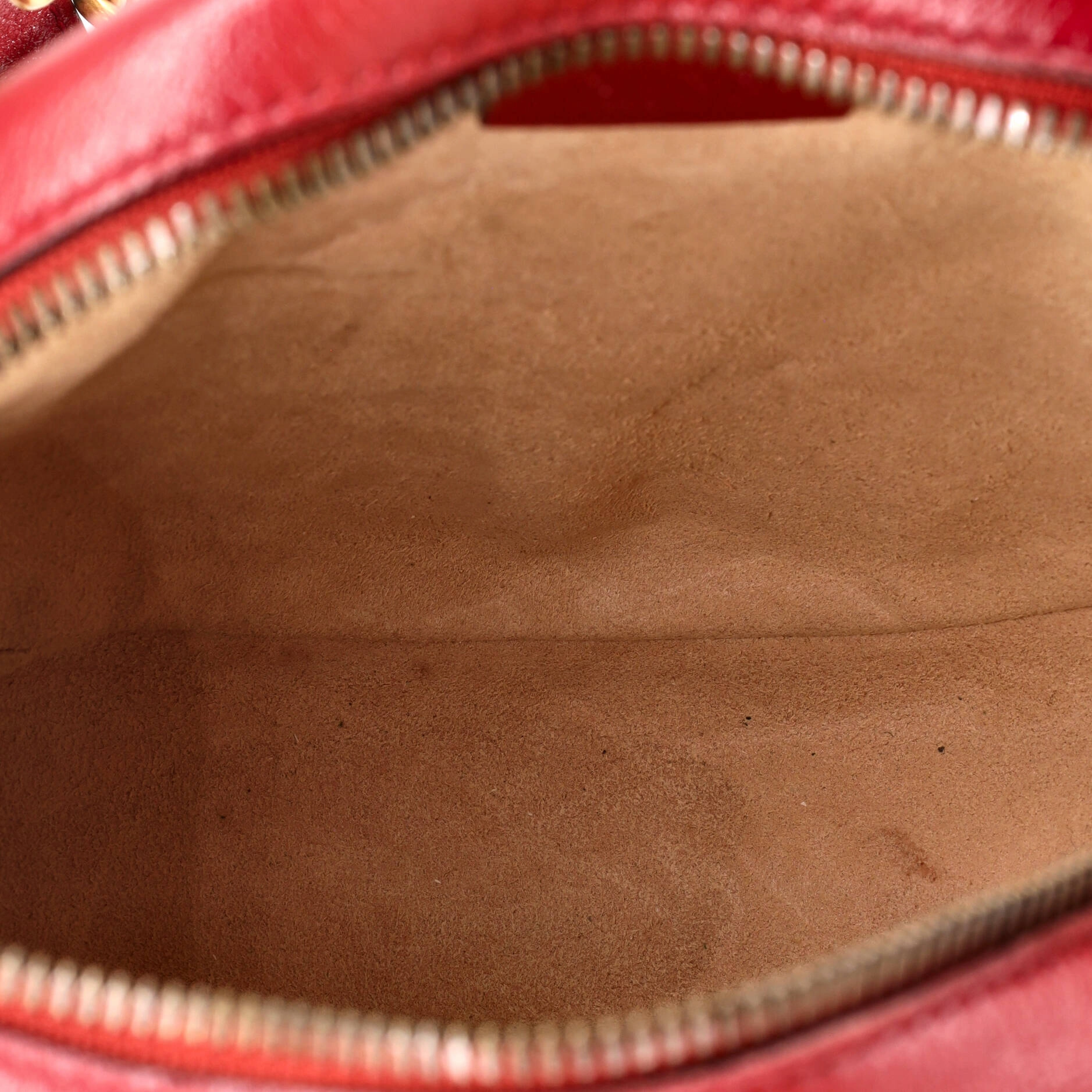 GG Marmont Round Shoulder Bag Matelasse Leather Mini