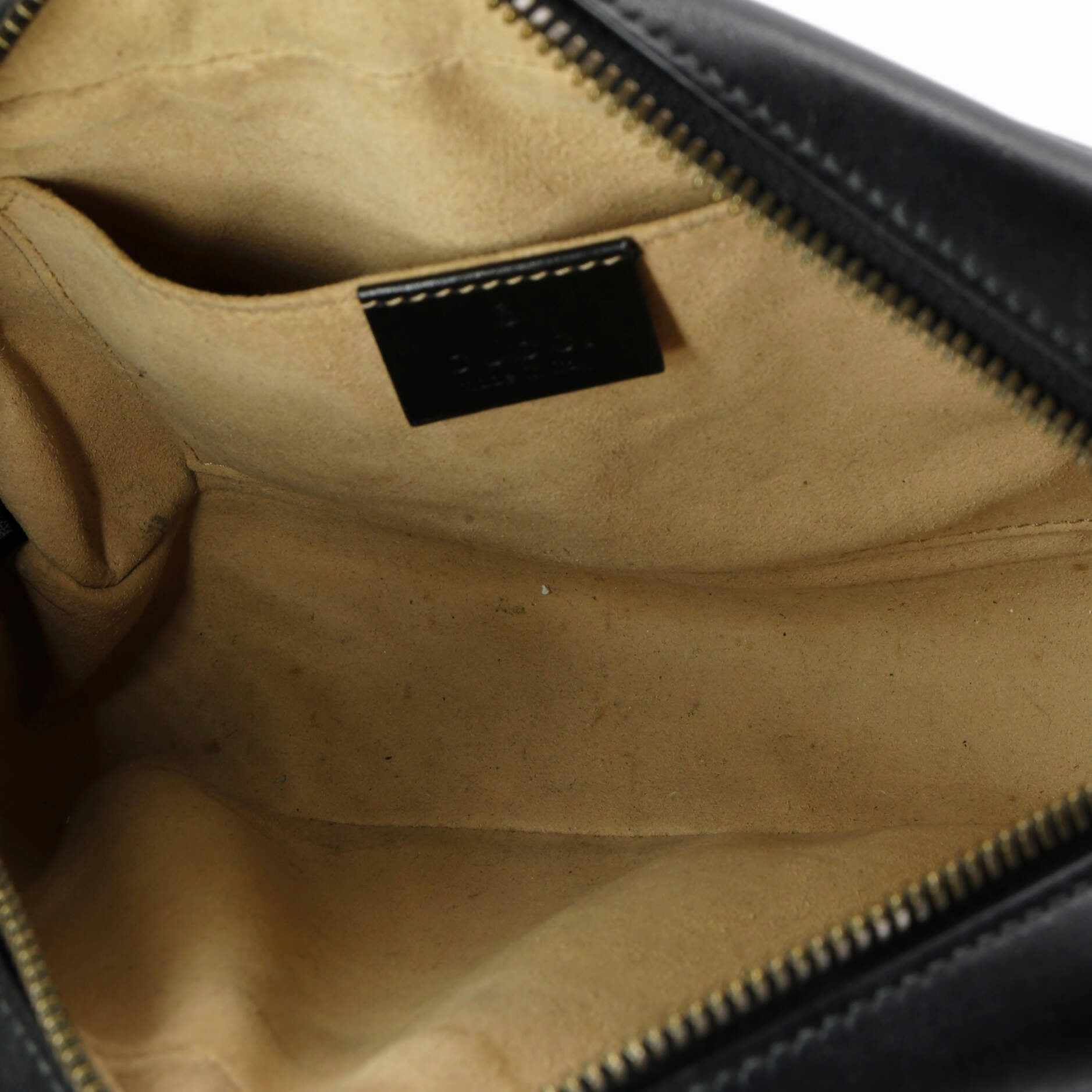 GG Marmont Shoulder Bag Matelasse Leather Small