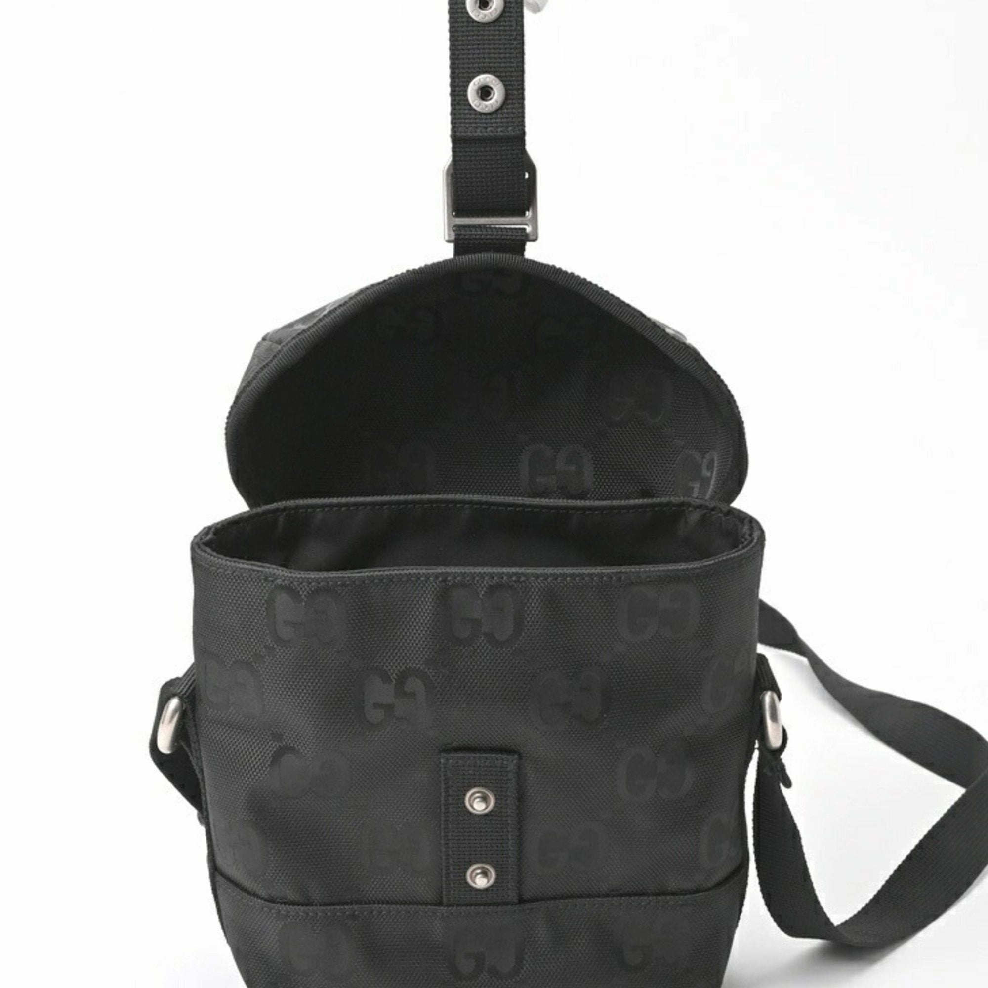 GG Nylon Messenger Crossbody Bag