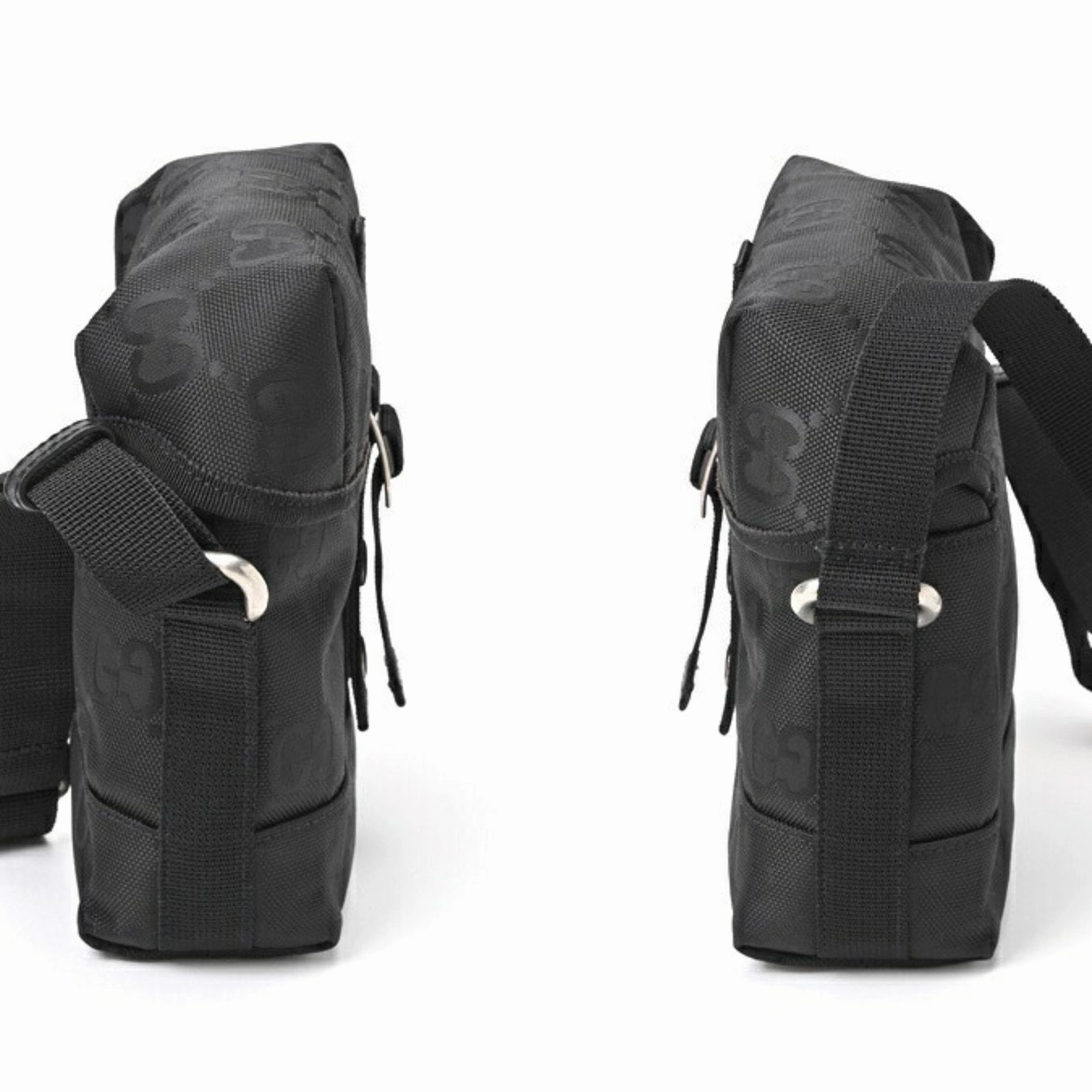 GG Nylon Messenger Crossbody Bag