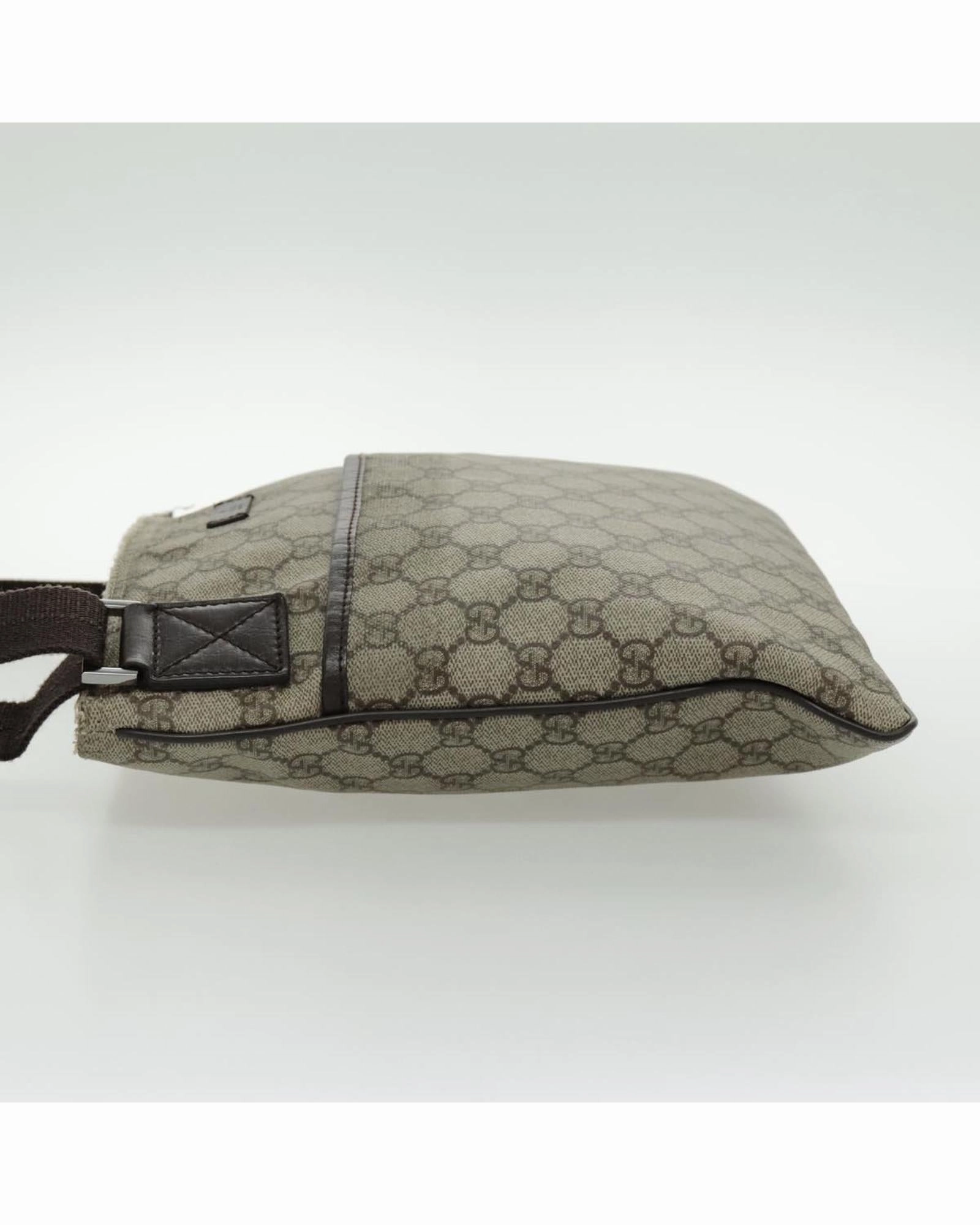 GG Supreme Canvas Crossbody Bag