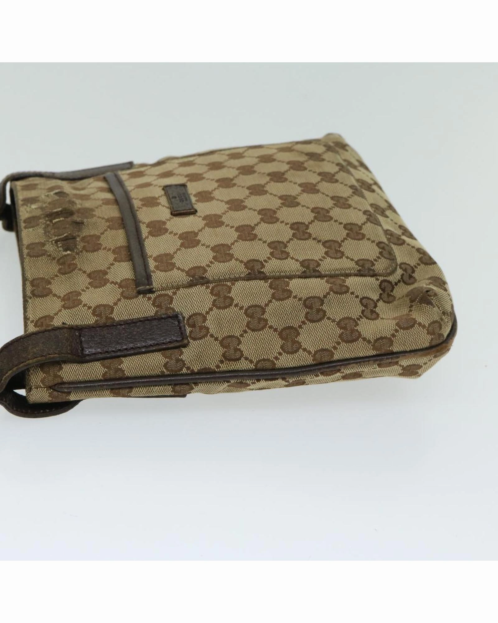 GG Supreme Messenger Crossbody Bag