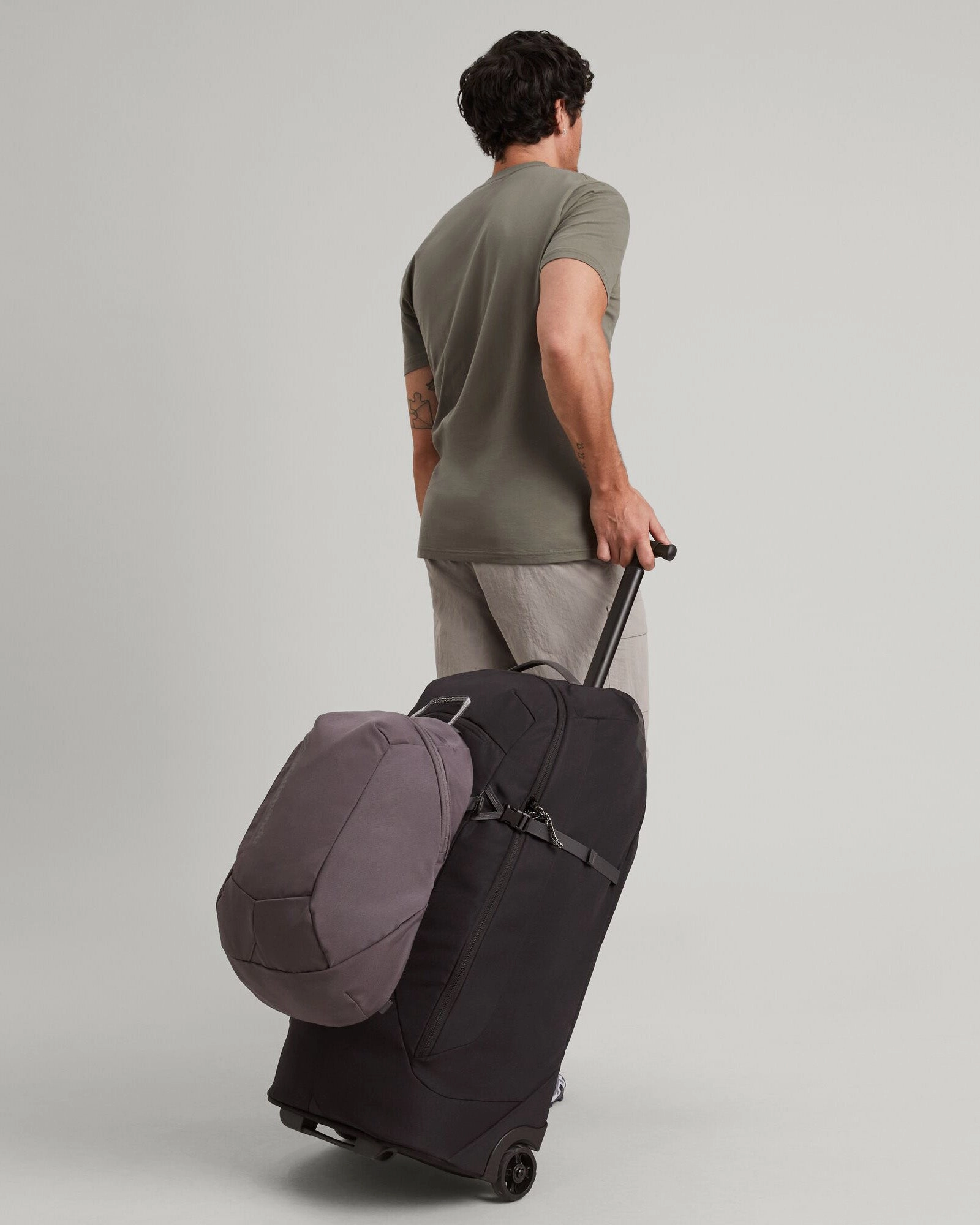 Gluon Beyond Backpack - 18L - Light Quartz