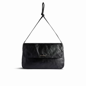 Grungy Medium Messenger Bag In Black Leather Crossbody Bag for Men