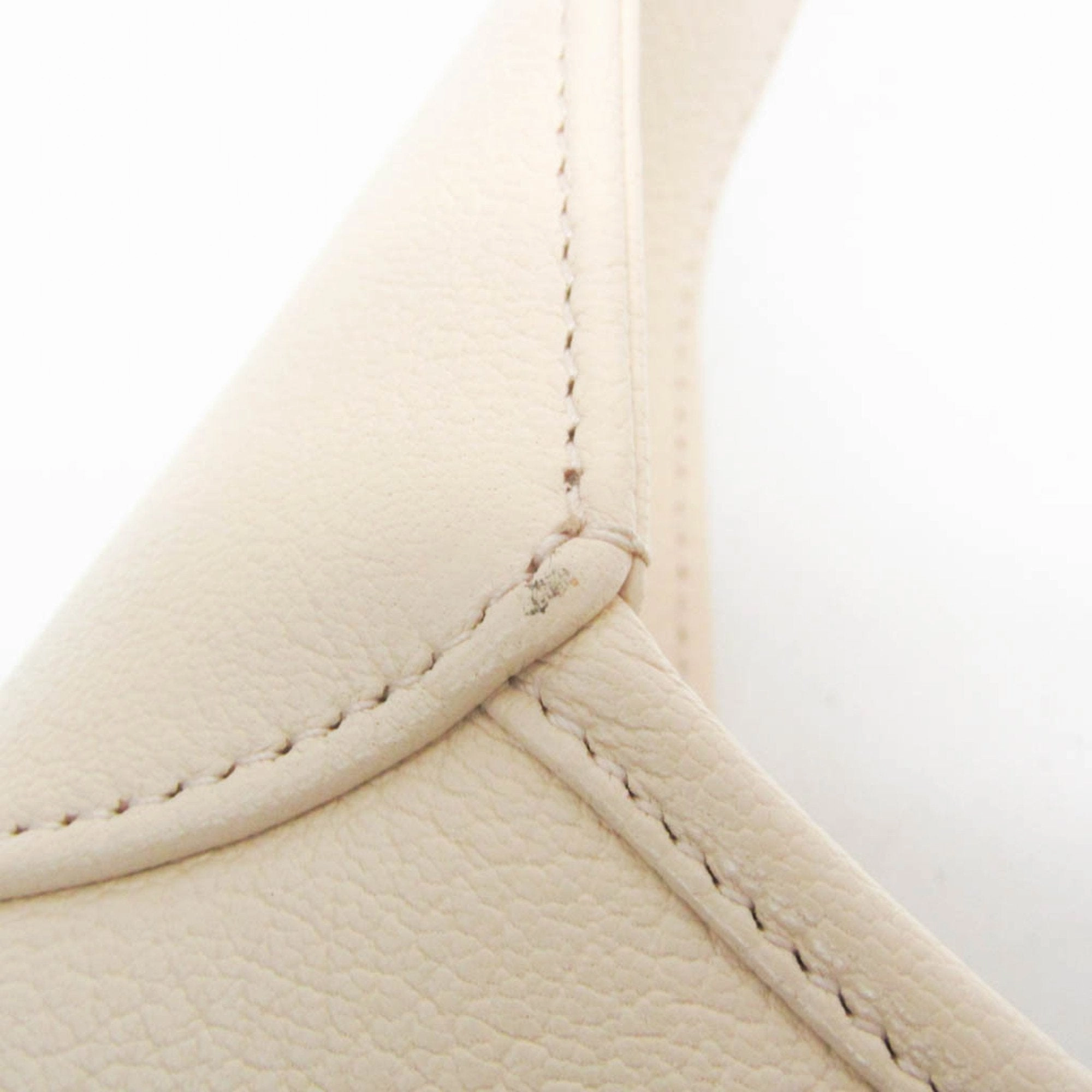 Gucci Aphrodite Beige Leather Shoulder Bag ()