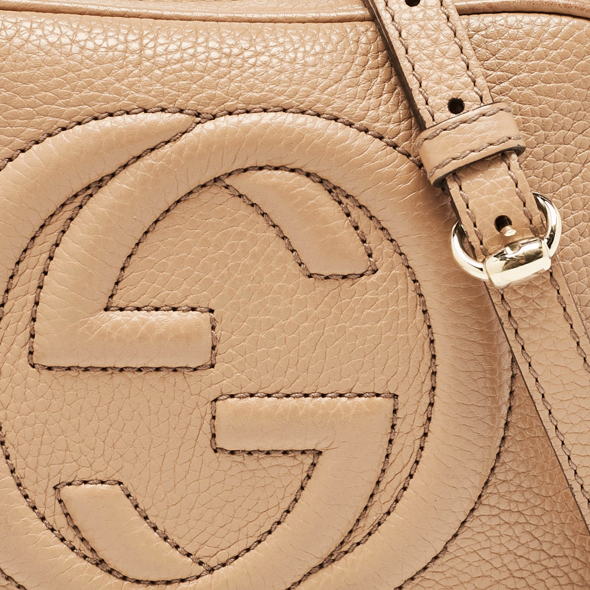 Gucci Beige Leather Small Soho Disco Crossbody Bag