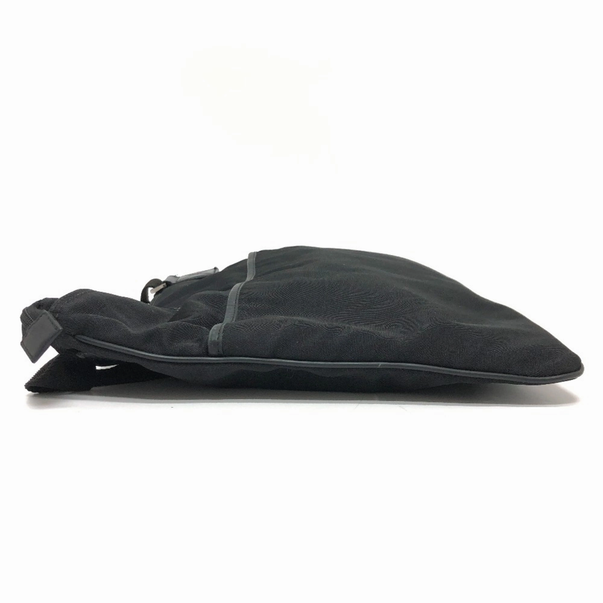 Gucci Black Cloth Shoulder Bag ()
