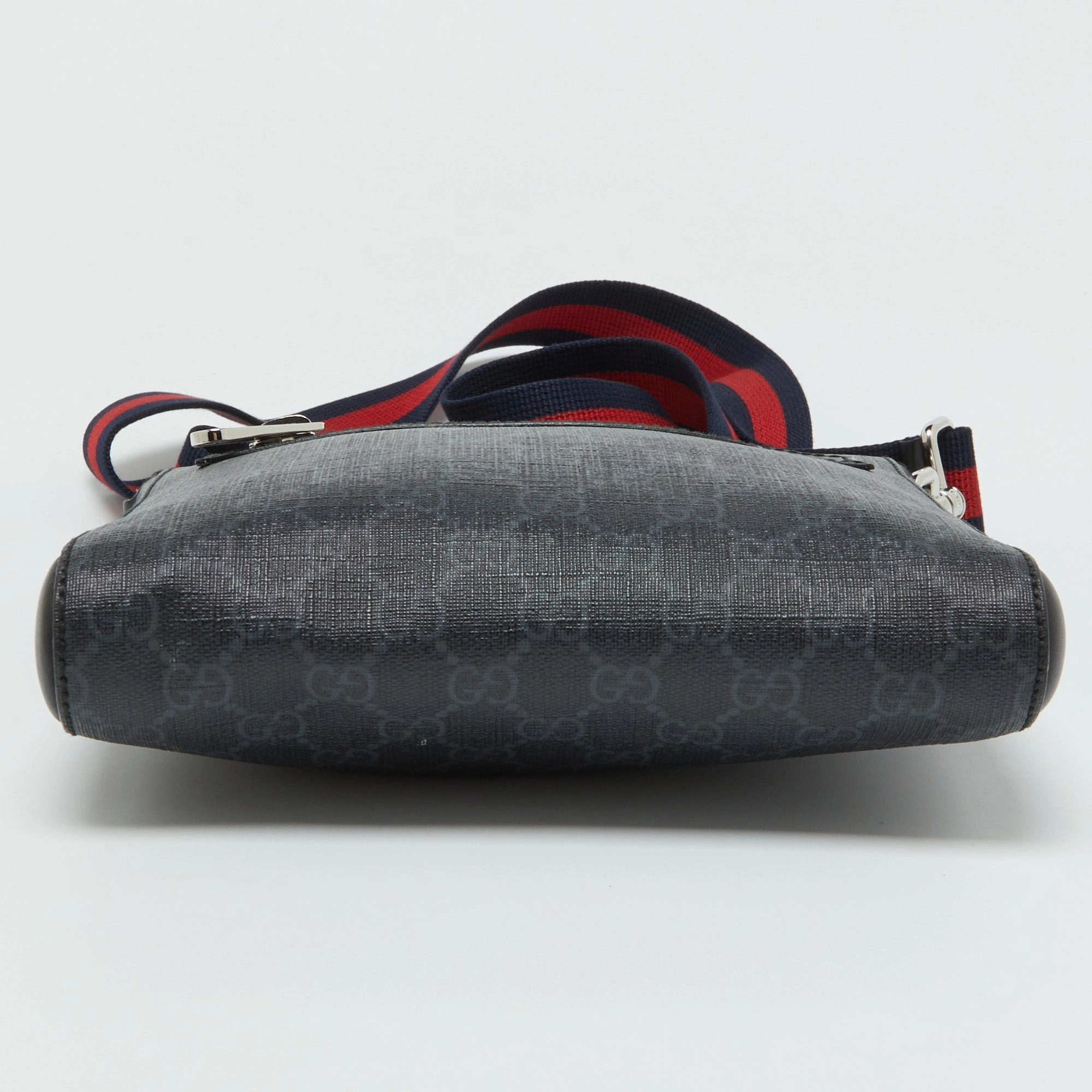Gucci Black Gg Supreme Canvas And Leather Crossbody Bag