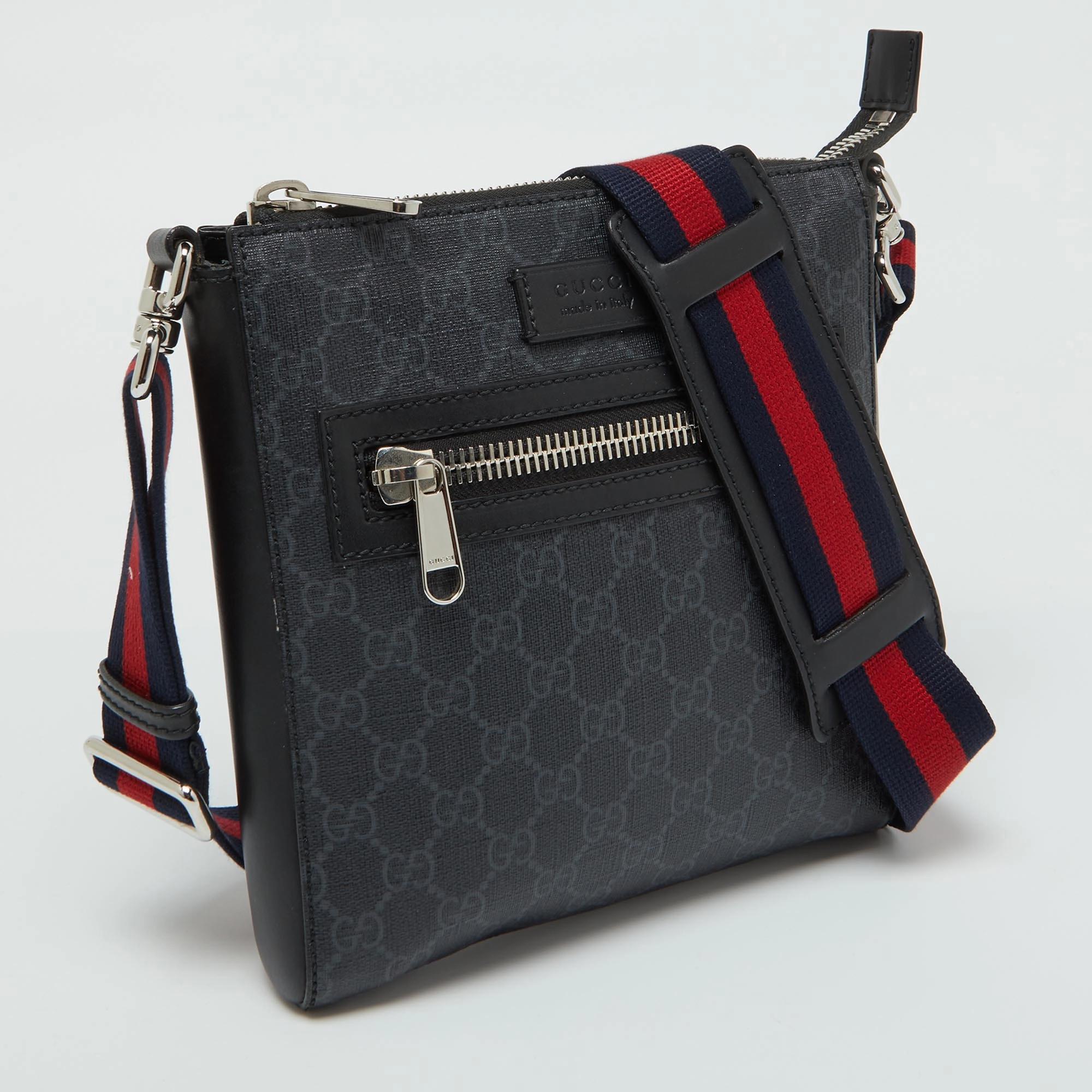 Gucci Black Gg Supreme Canvas And Leather Crossbody Bag
