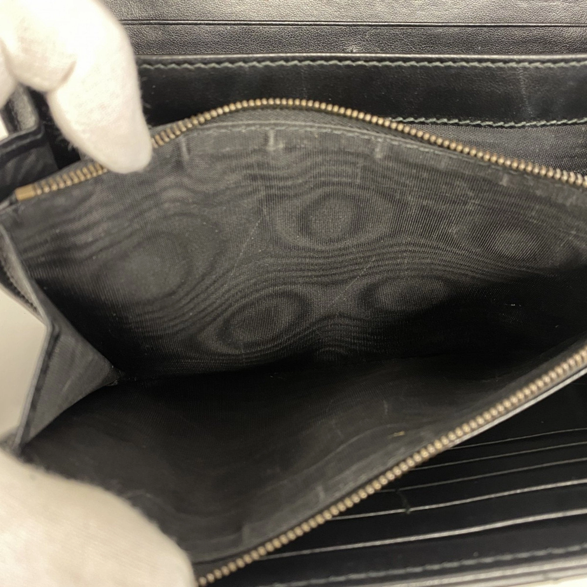 Gucci Black Leather Chain/Shoulder Wallet ()