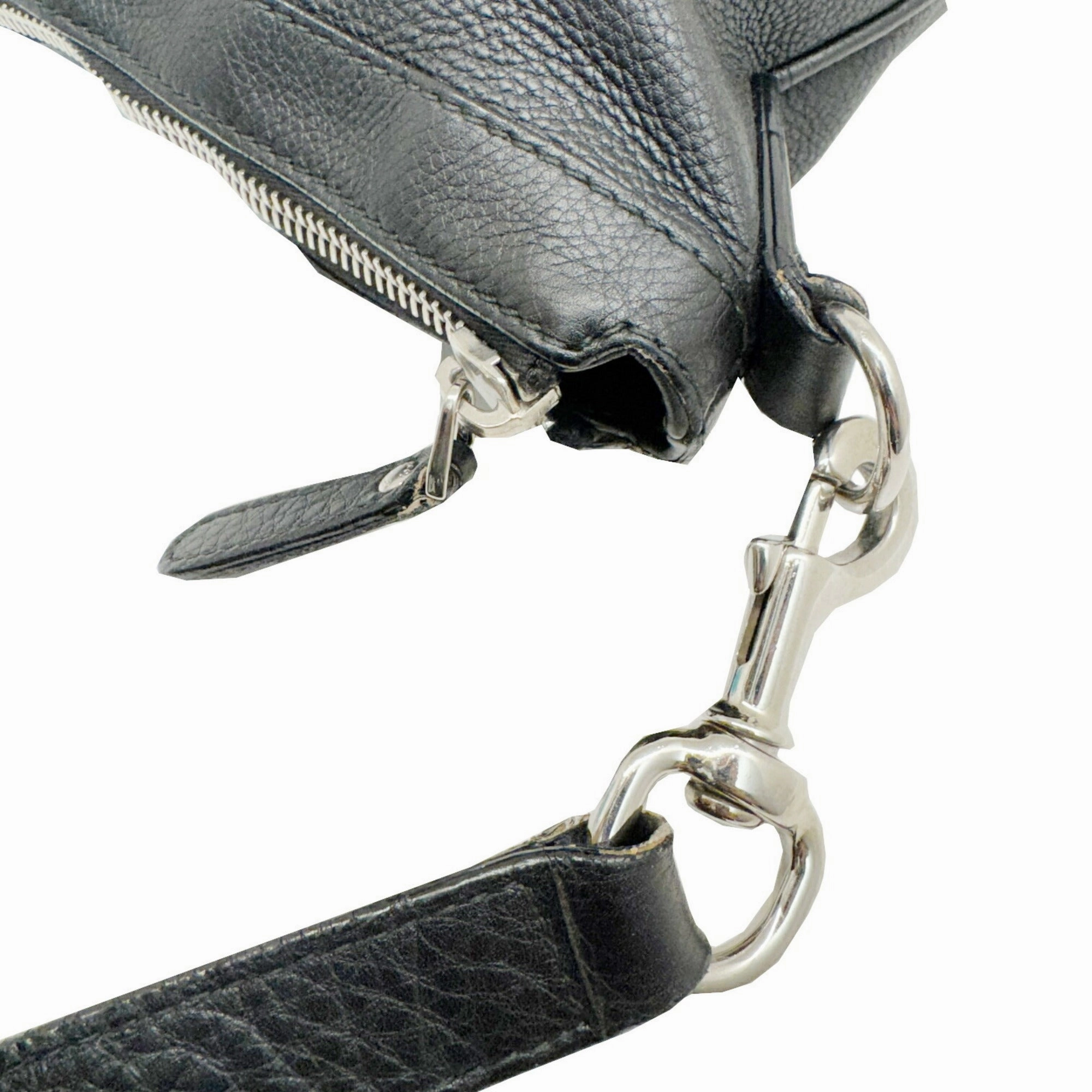 Gucci Black Leather Shoulder Bag ()