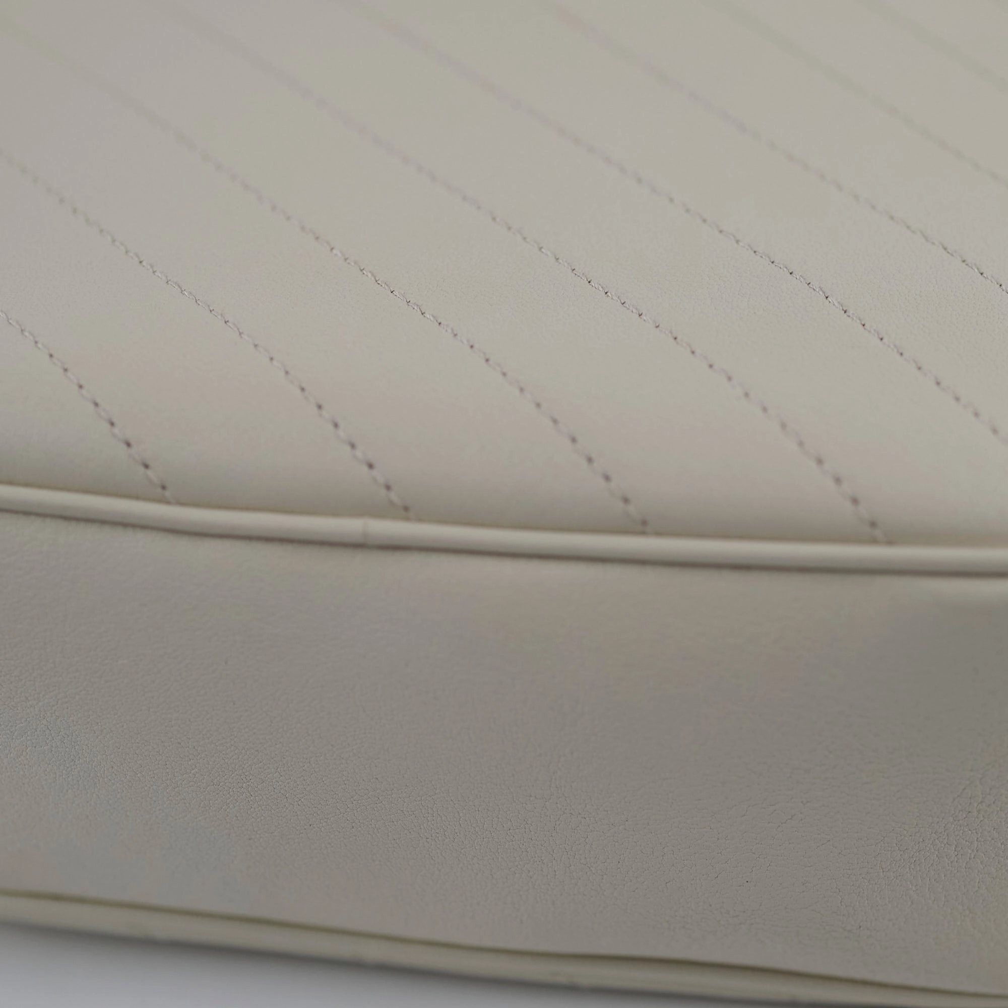 Gucci Blondie Camera Bag White