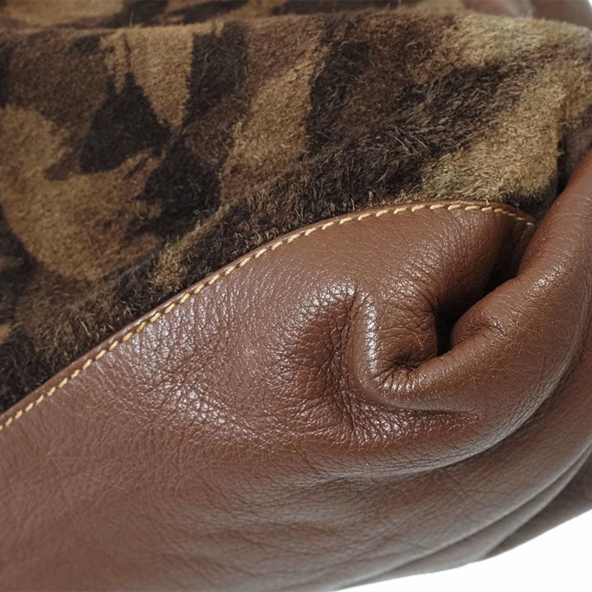 Gucci Brown Suede Shoulder Bag ()