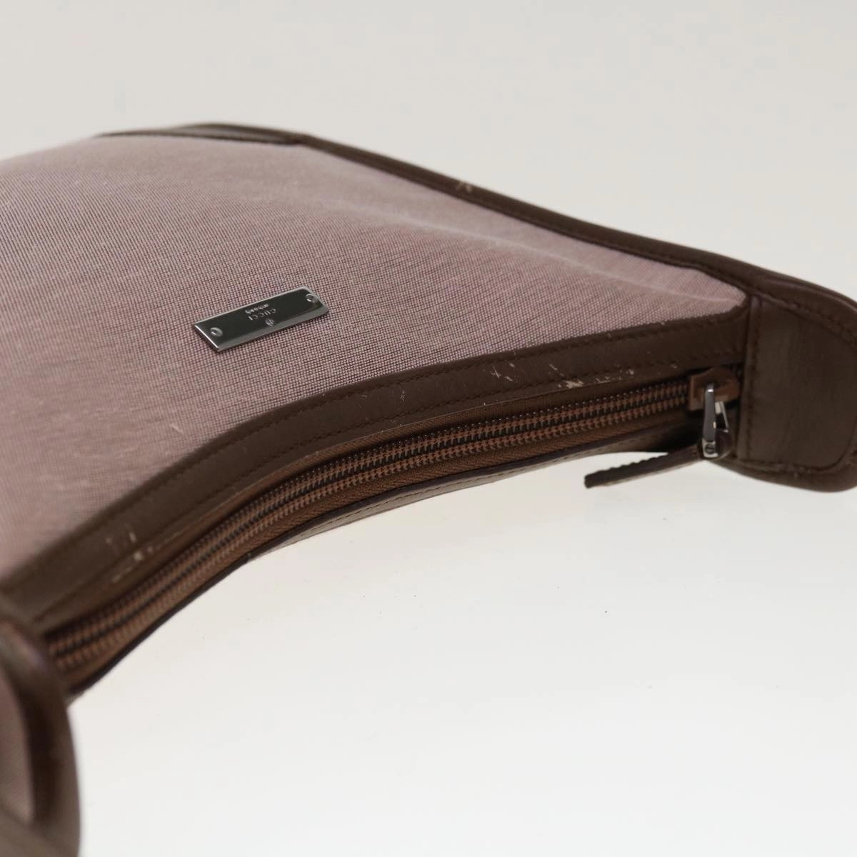 Gucci  Canvas Shoulder Bag ()