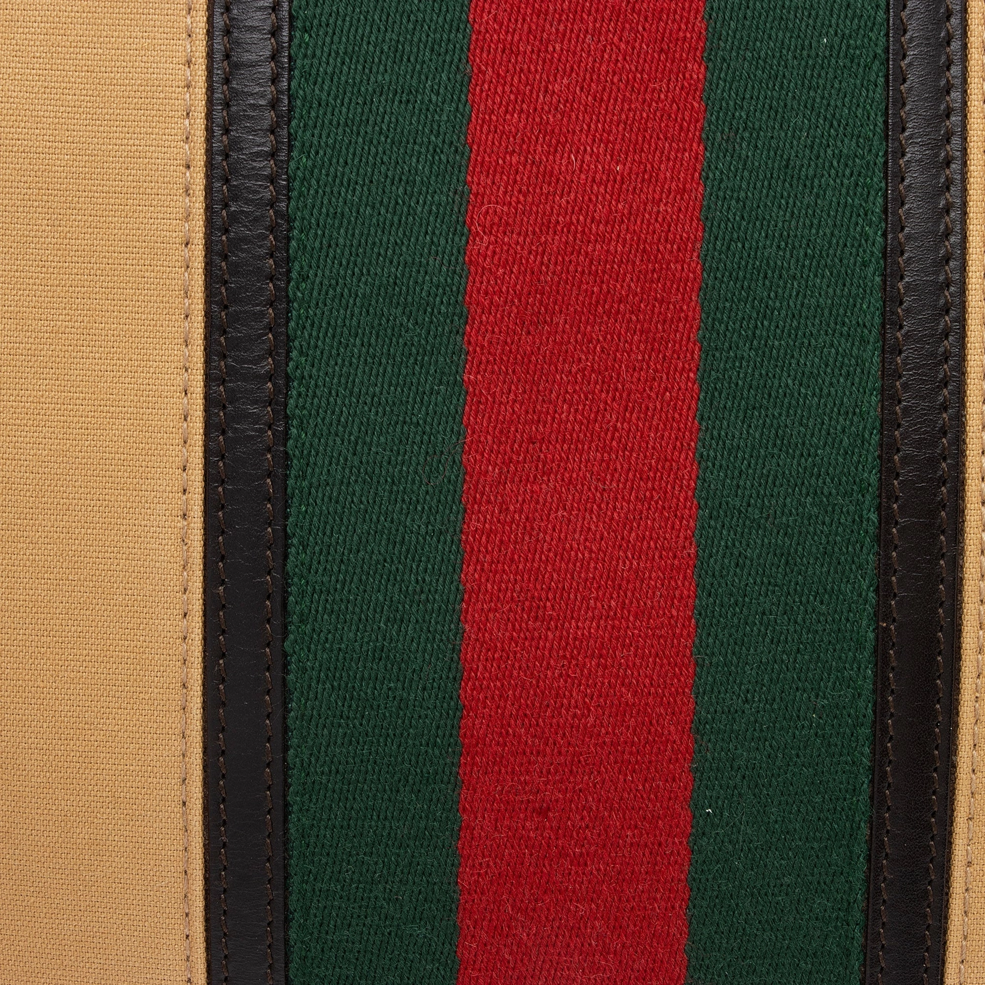 Gucci Canvas Web Shoulder Bag (SHF-KhYFg1)
