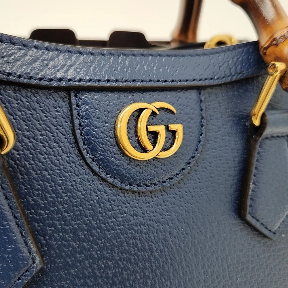 Gucci Diana Tote And Shoulder Bag (702732) (10022678)