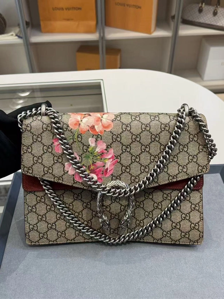 Gucci Dionysus GG Supreme Floral Medium Shoulder Bag Beige