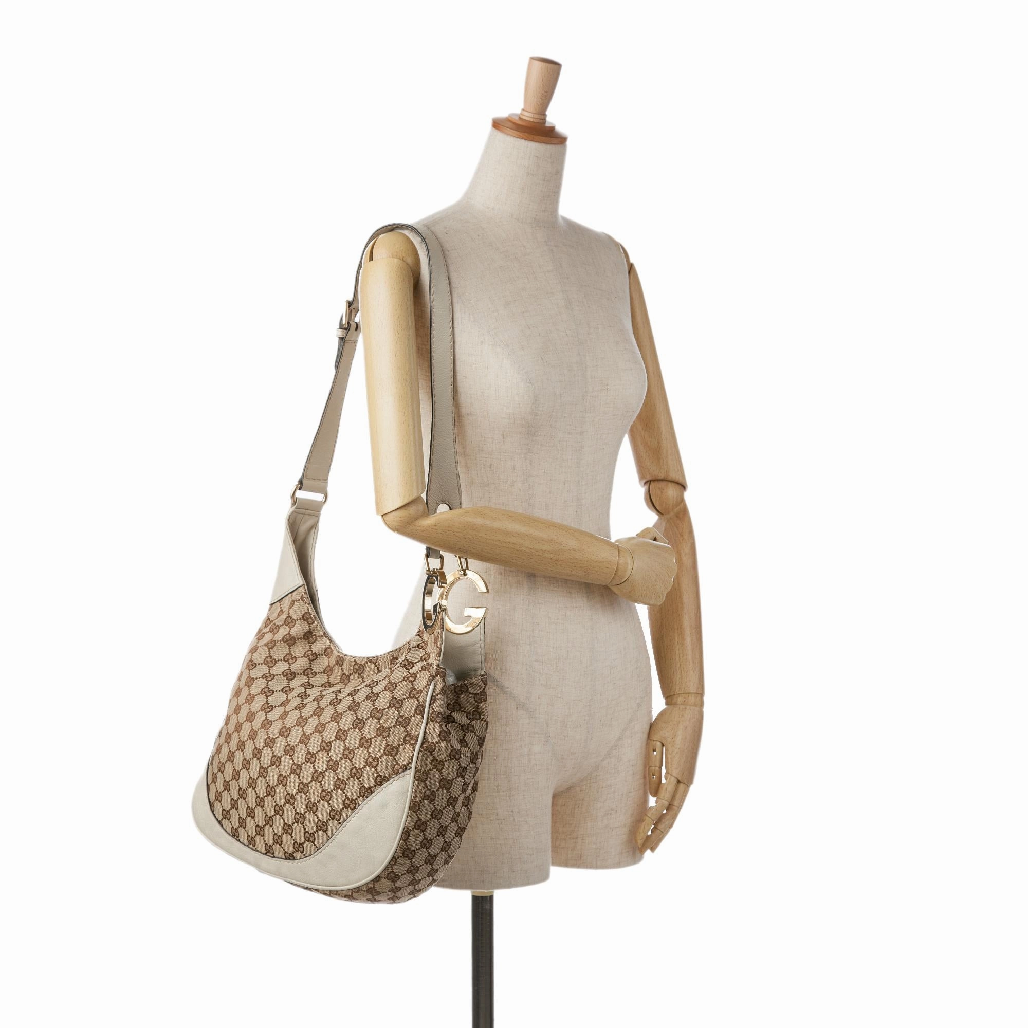 Gucci GG Canvas Charlotte Crossbody (SHG-KFrw1S)