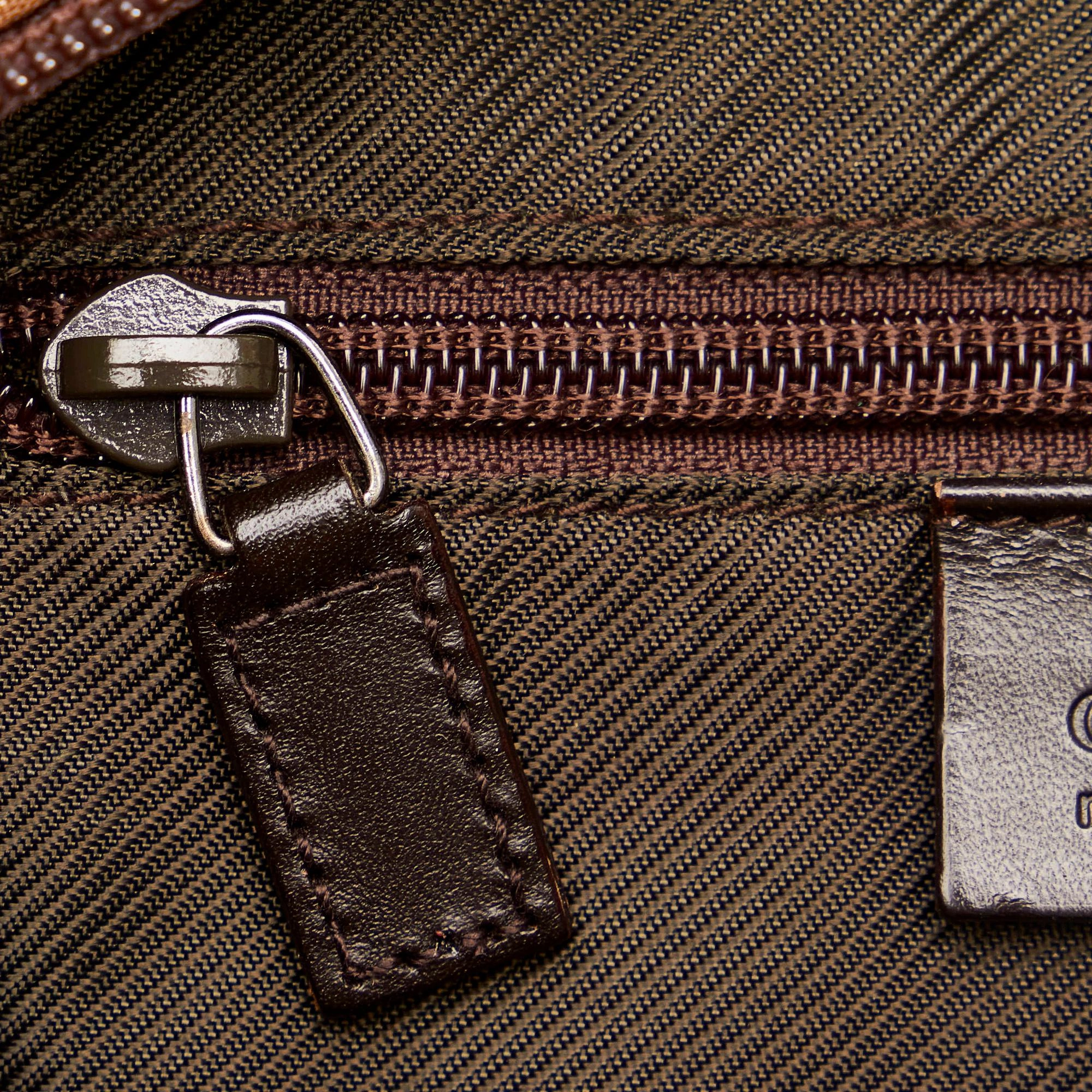 Gucci GG Canvas Crossbody Bag (SHG-32704)