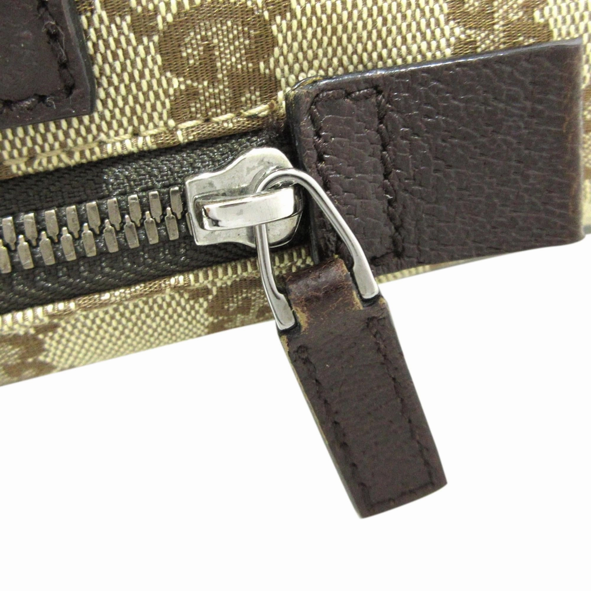 Gucci GG Canvas Crossbody Bag (SHG-kjhrp1)