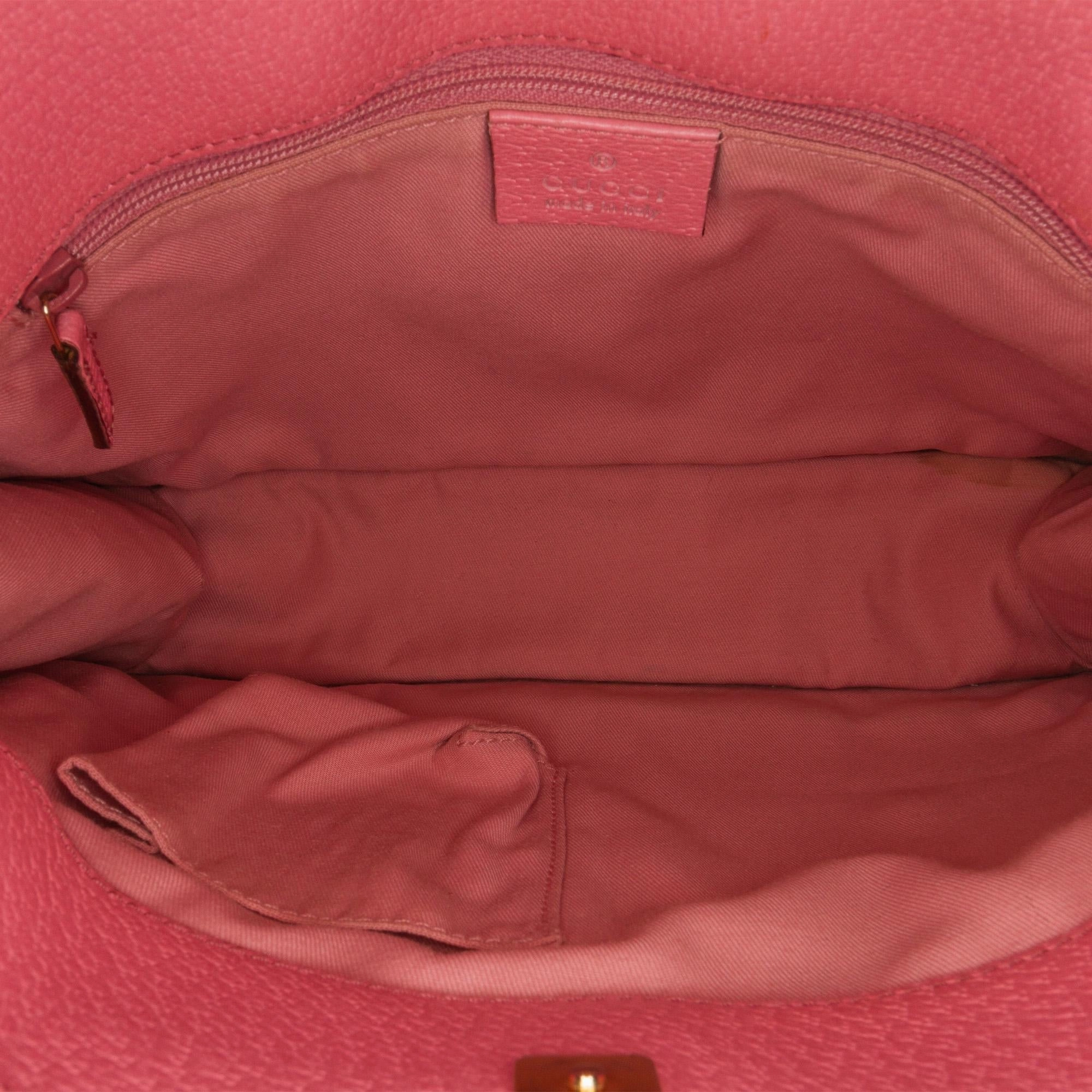 Gucci GG Canvas Eclipse Crossbody Bag (SHG-4xXzS6)