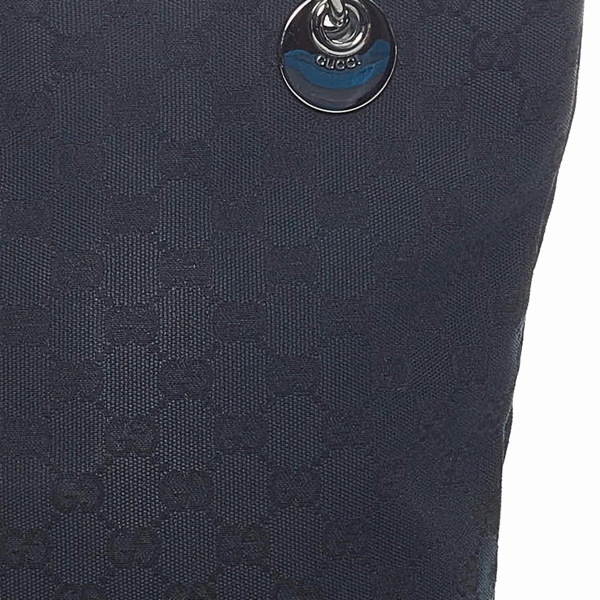 Gucci GG Canvas Eclipse Shoulder Bag (SHG-32852)