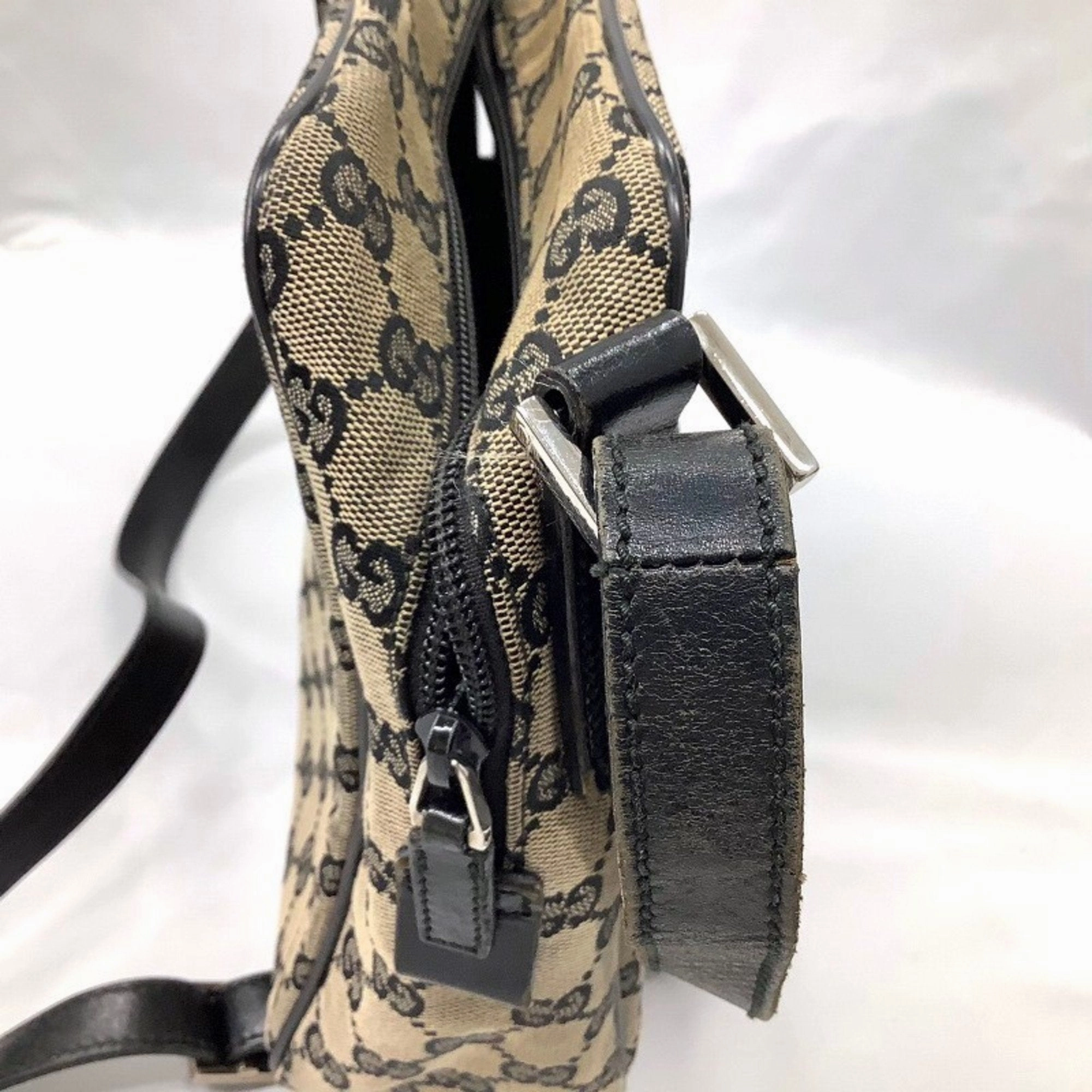 Gucci Gg Canvas  Gg Canvas Leather Shoulder Bag (Pre-Owned)