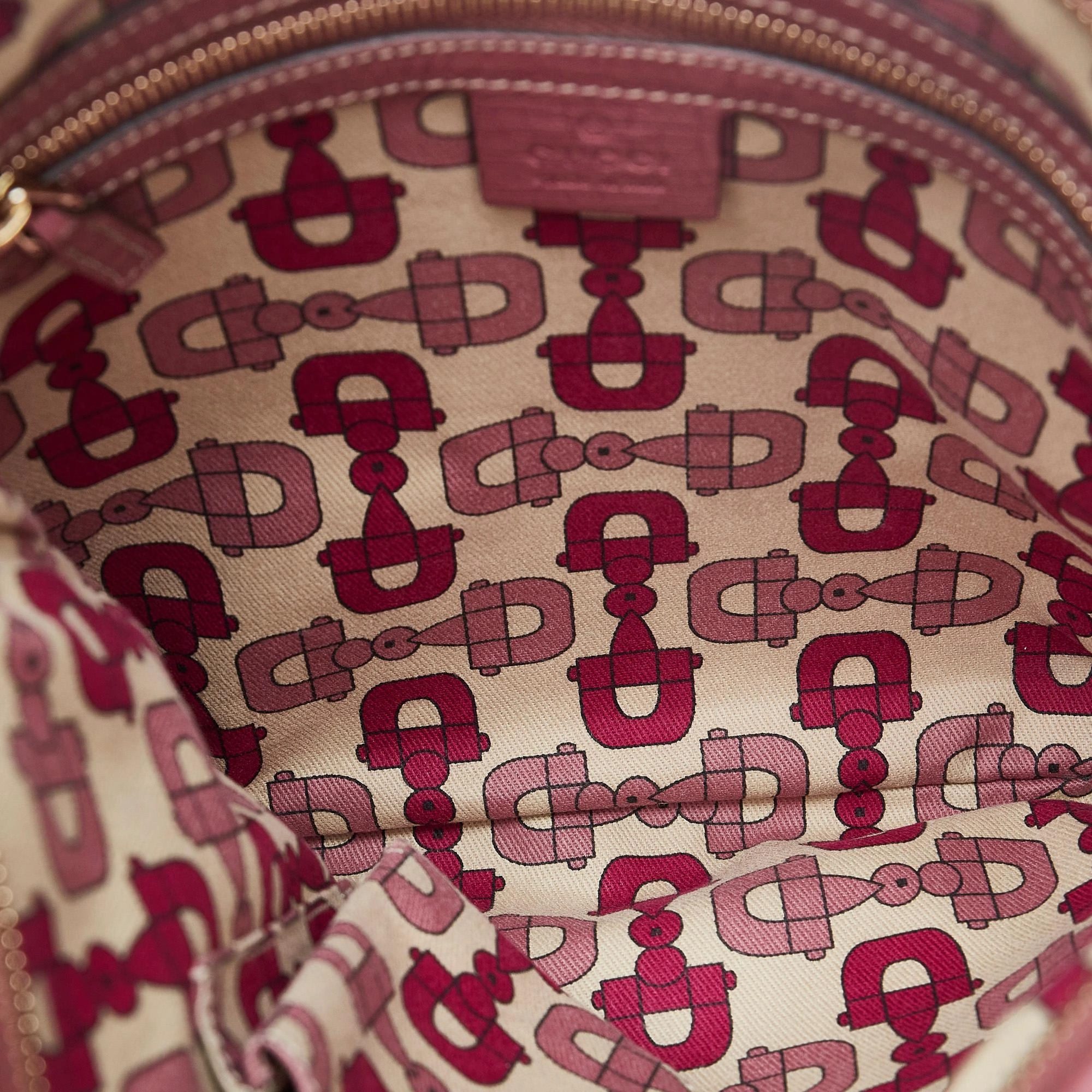 Gucci GG Canvas Jolicoeur Crossbody (SHG-HdKVjm)