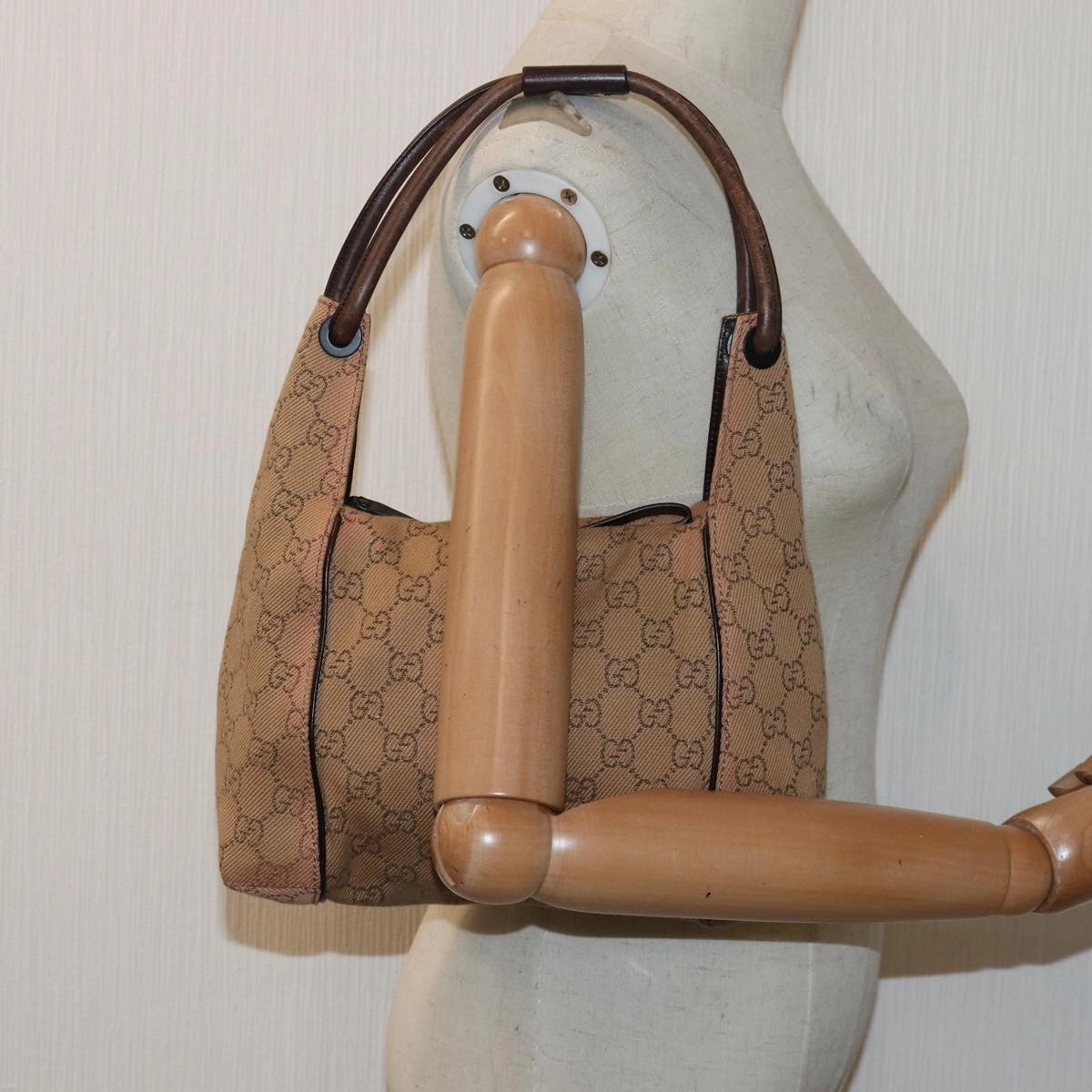 GUCCI GG Canvas Shoulder Bag Beige 101333  82099